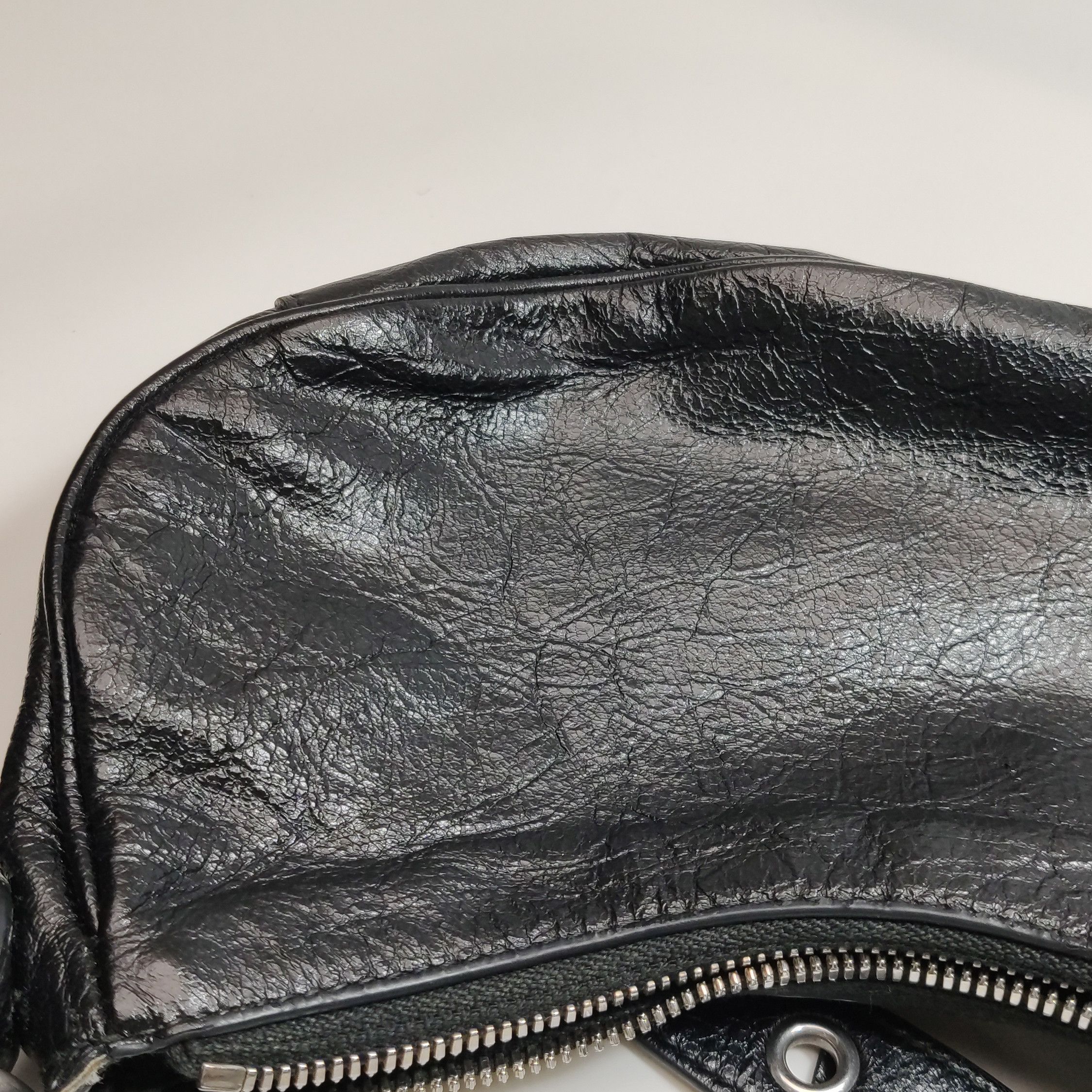 Balenciaga Balenciaga Women os Shoulder Bags Size ONE SIZE - 22 Thumbnail