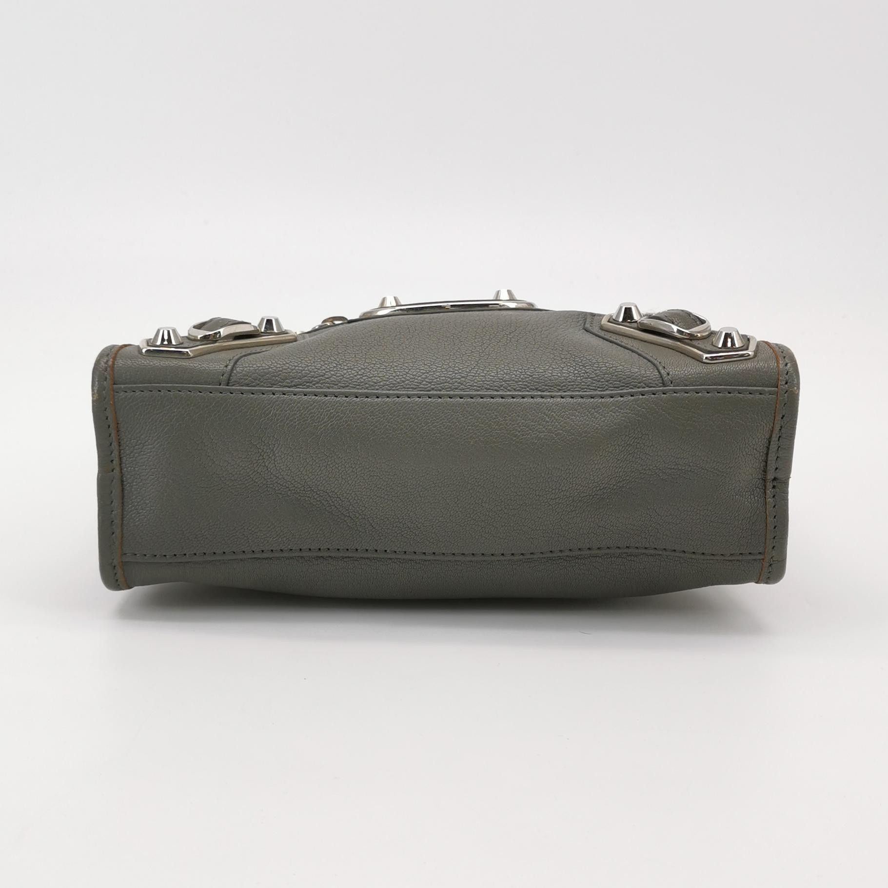 Balenciaga Balenciaga Women os Shoulder Bags Size ONE SIZE - 6 Thumbnail