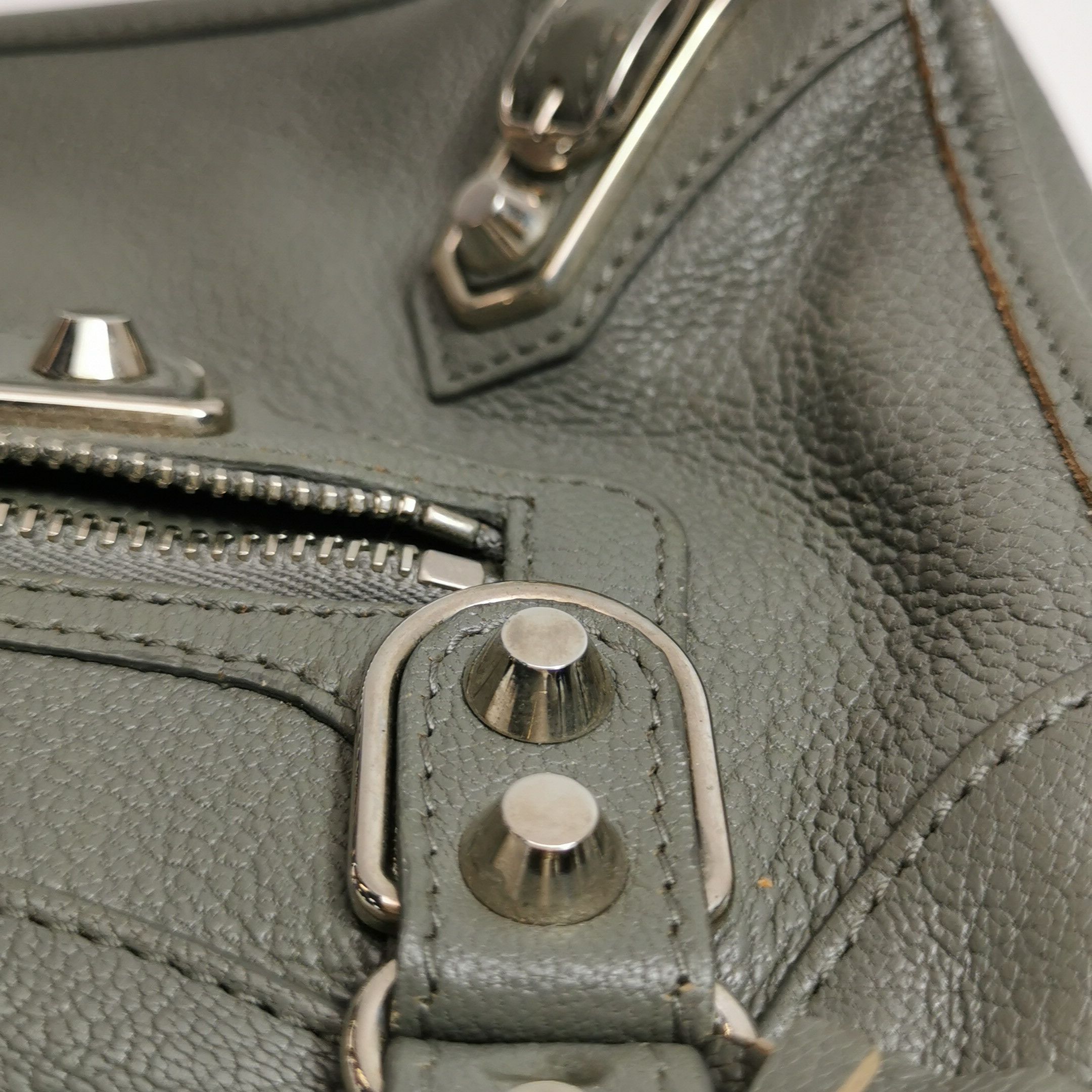 Balenciaga Balenciaga Women os Shoulder Bags Size ONE SIZE - 15 Thumbnail