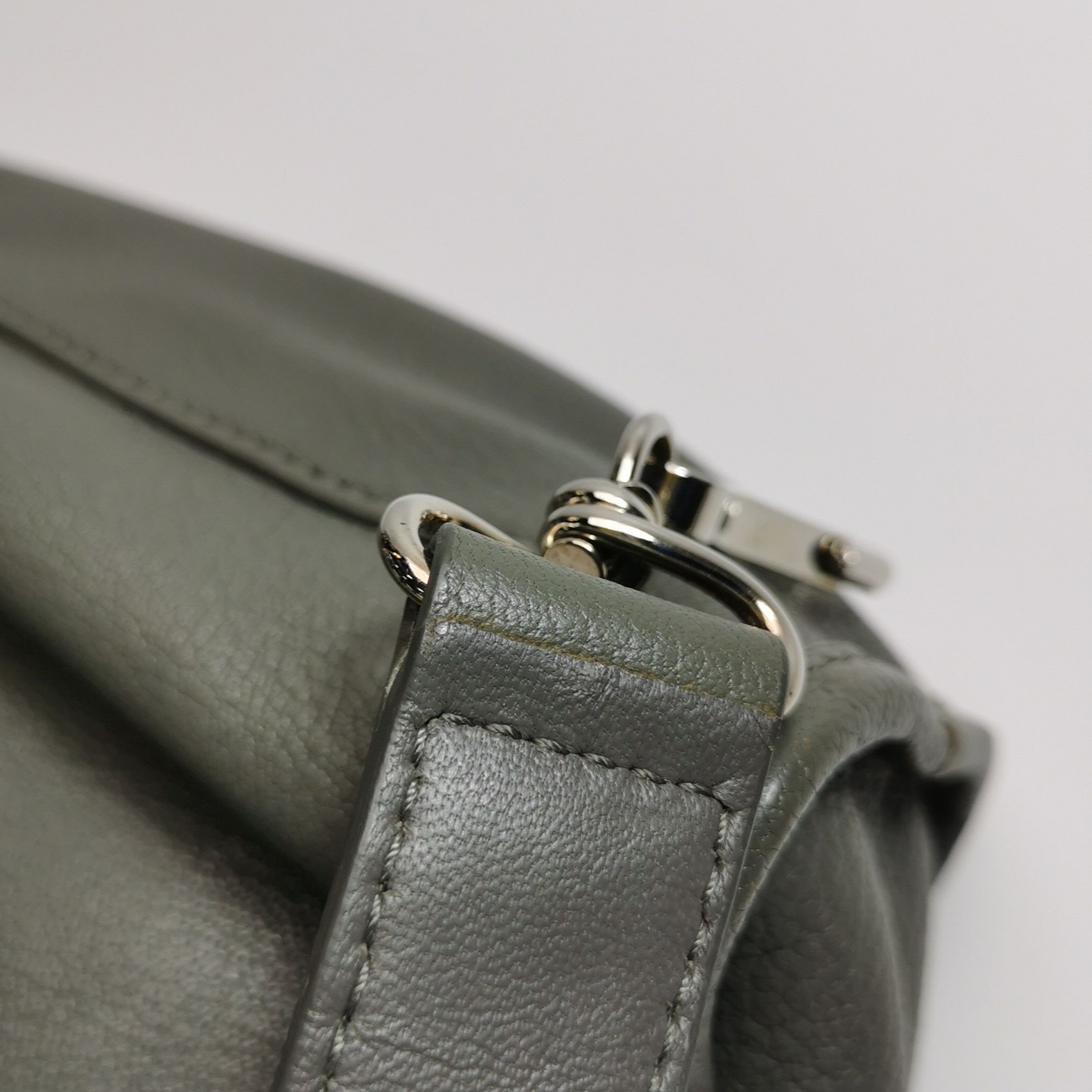 Balenciaga Balenciaga Women os Shoulder Bags Size ONE SIZE - 12 Thumbnail
