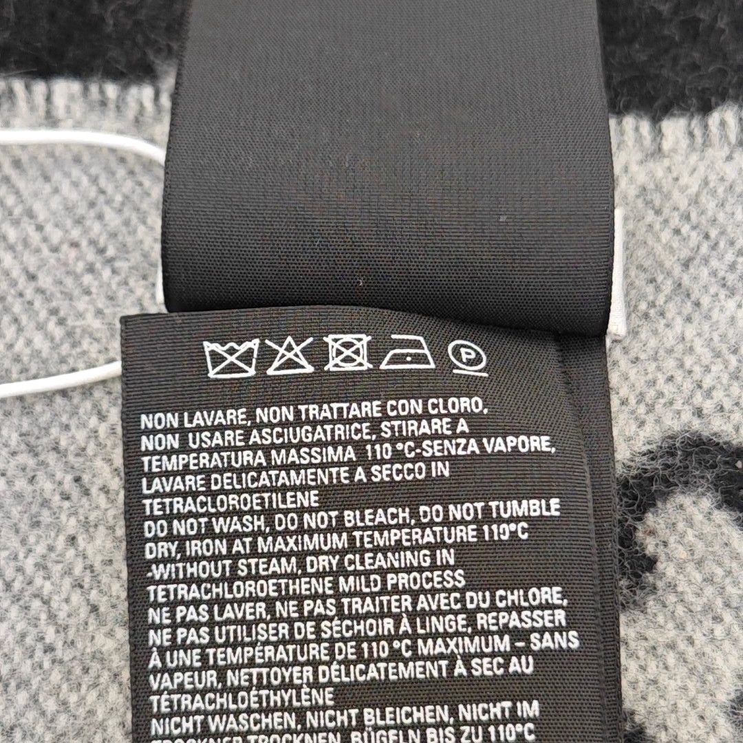 Balenciaga Balenciaga Logo Wool Scarf One Size Size 30 - 5 Thumbnail