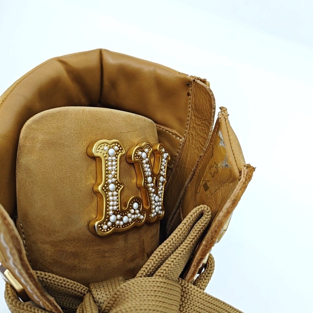 Louis Vuitton Louis Vuitton Pearl Logo Lug Sole Boots Size 40.5 Size US 6.5 / EU 39-40 - 8 Thumbnail
