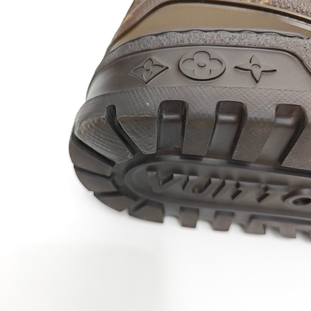 Louis Vuitton Louis Vuitton Monogram Leather Sneakers Size 36.5 Size US 6.5 / IT 36.5 - 10 Thumbnail
