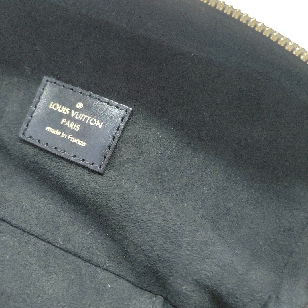 Louis Vuitton Louis Vuitton Monogram Vanity Handle Bag Size ONE SIZE - 9 Thumbnail