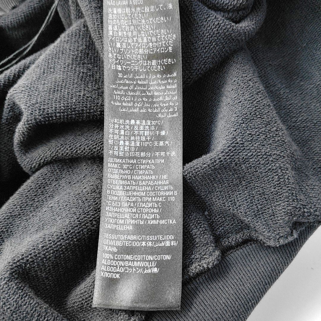Balenciaga Balenciaga Fashion Institute Hoodie Size L Size US L / EU 52-54 / 3 - 3 Thumbnail