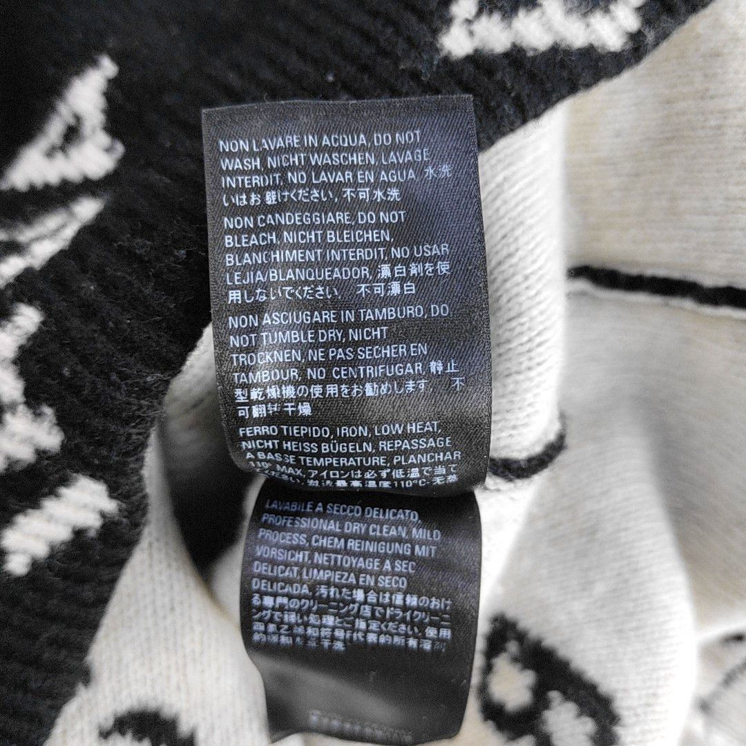 Balenciaga Balenciaga All Over Logo Wool Sweater Size XS Size XS / US 0-2 / IT 36-38 - 4 Thumbnail