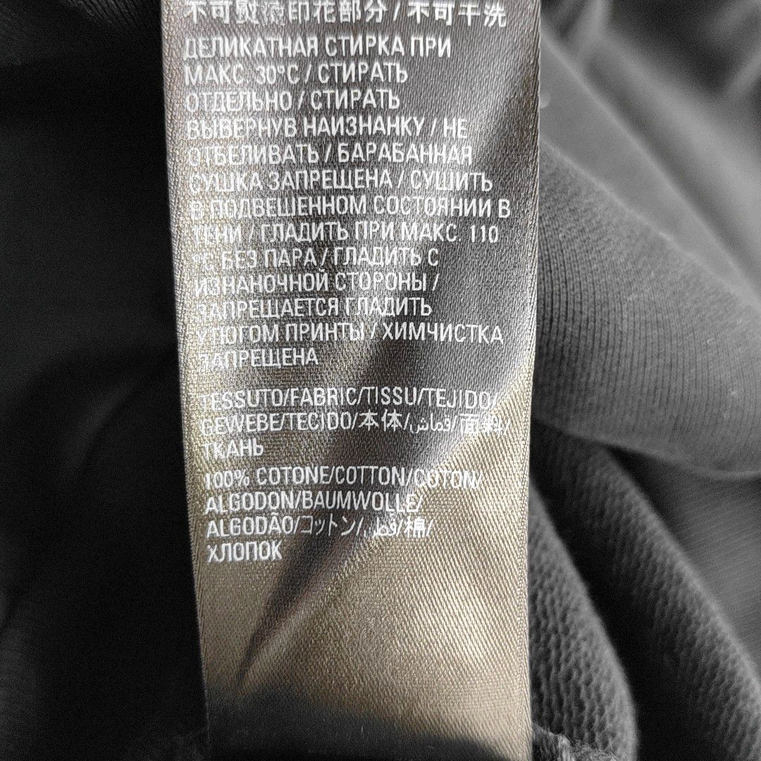 Balenciaga BALENCIAGA Garde-Robe Sweatshirt Size S Size US S / EU 44-46 / 1 - 3 Thumbnail