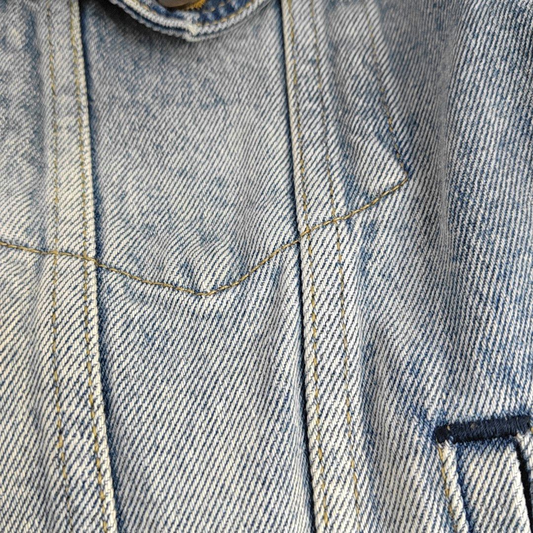 Balenciaga Balenciaga Distressed Denim Jacket Size M Size M / US 6-8 / IT 42-44 - 9 Thumbnail