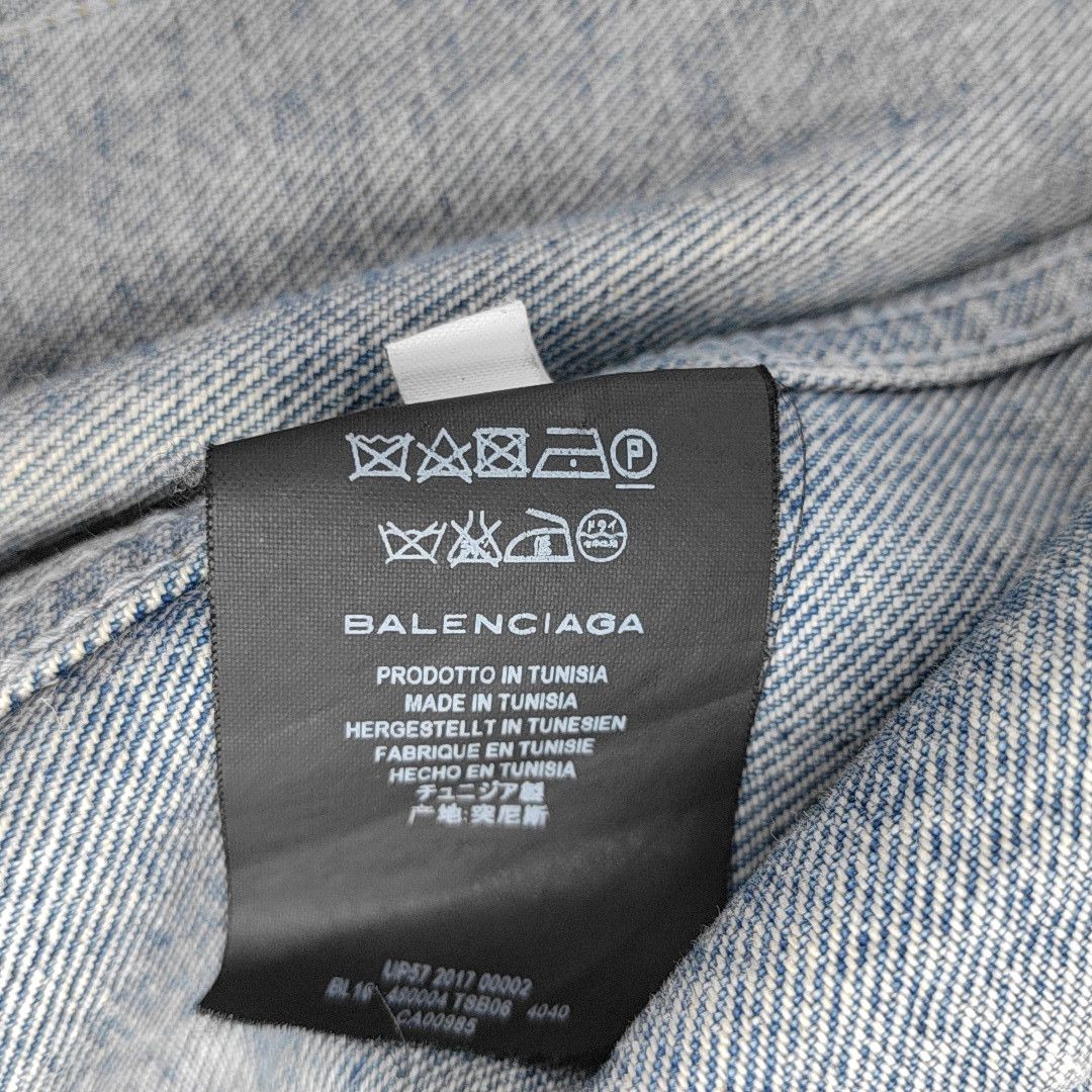 Balenciaga Balenciaga Distressed Denim Jacket Size M Size M / US 6-8 / IT 42-44 - 4 Thumbnail
