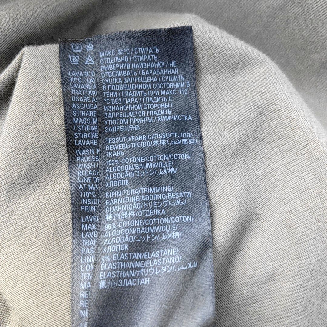 Balenciaga Balenciaga x WFP Logo Long Sleeve T-Shirt Size S Size US S / EU 44-46 / 1 - 3 Thumbnail