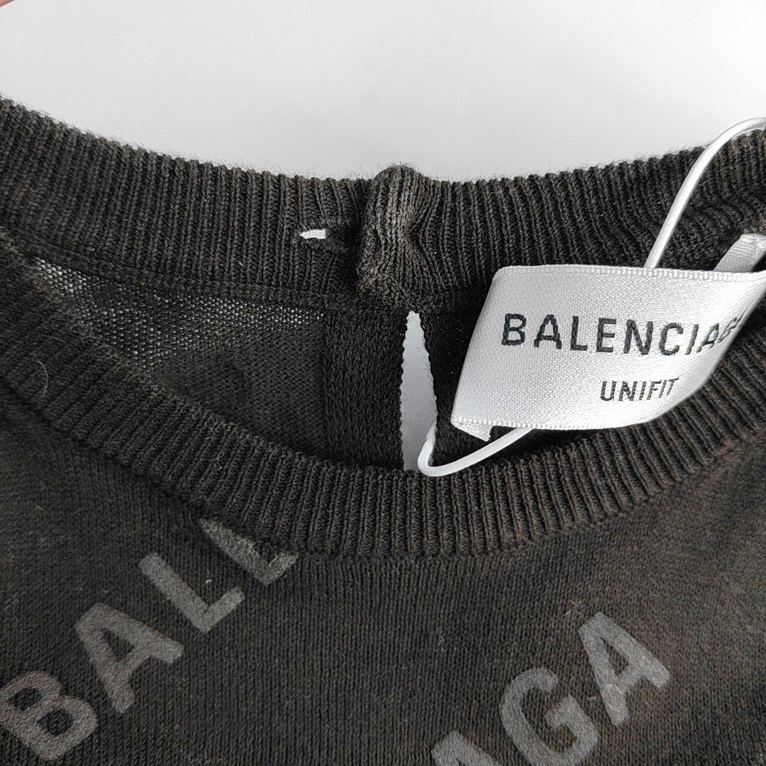 Balenciaga Balenciaga Monogram Crop Top Size XS Size XS / US 0-2 / IT 36-38 - 5 Thumbnail