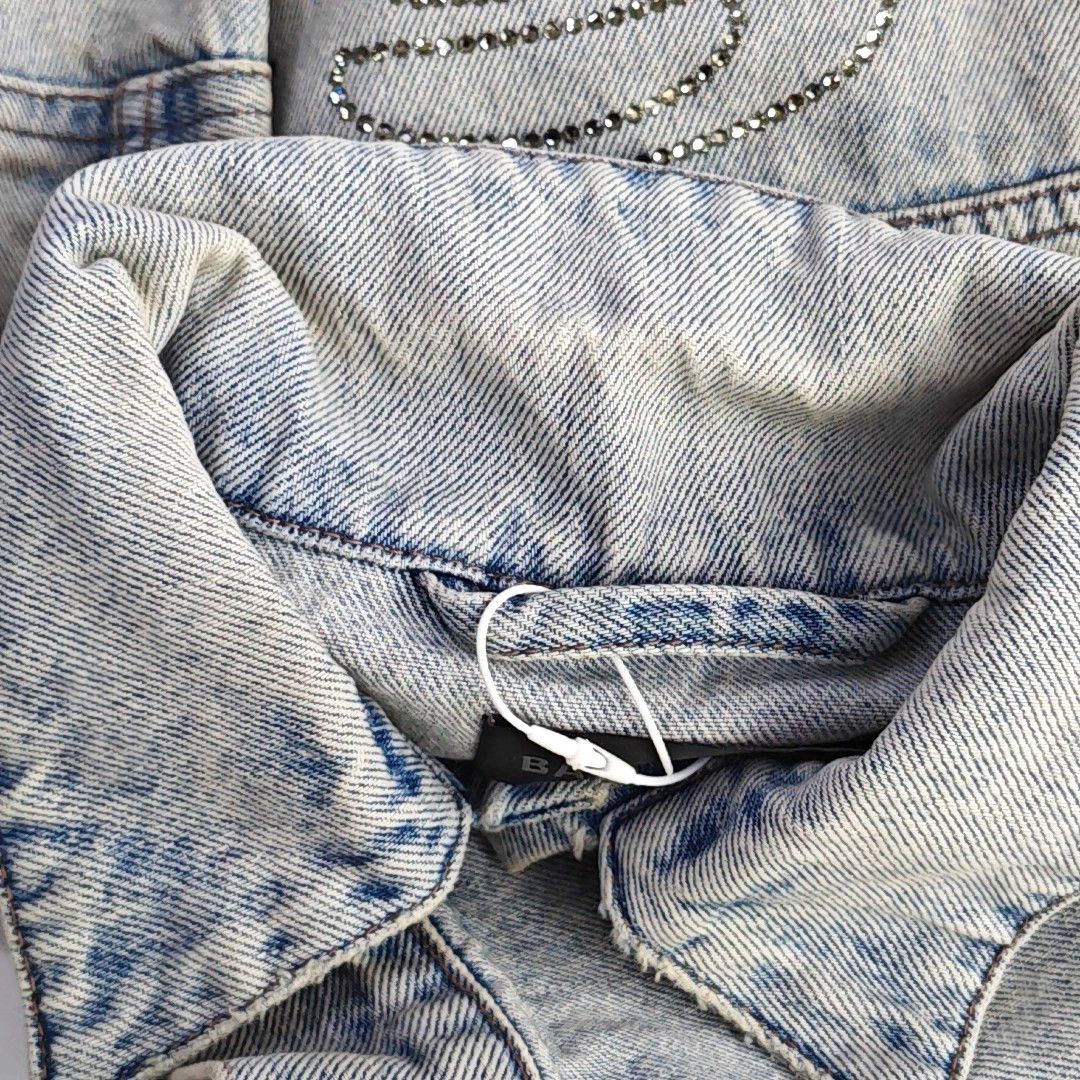 Balenciaga Balenciaga Rhinestone Logo Denim Jacket Size 36 Size XS / US 0-2 / IT 36-38 - 6 Thumbnail