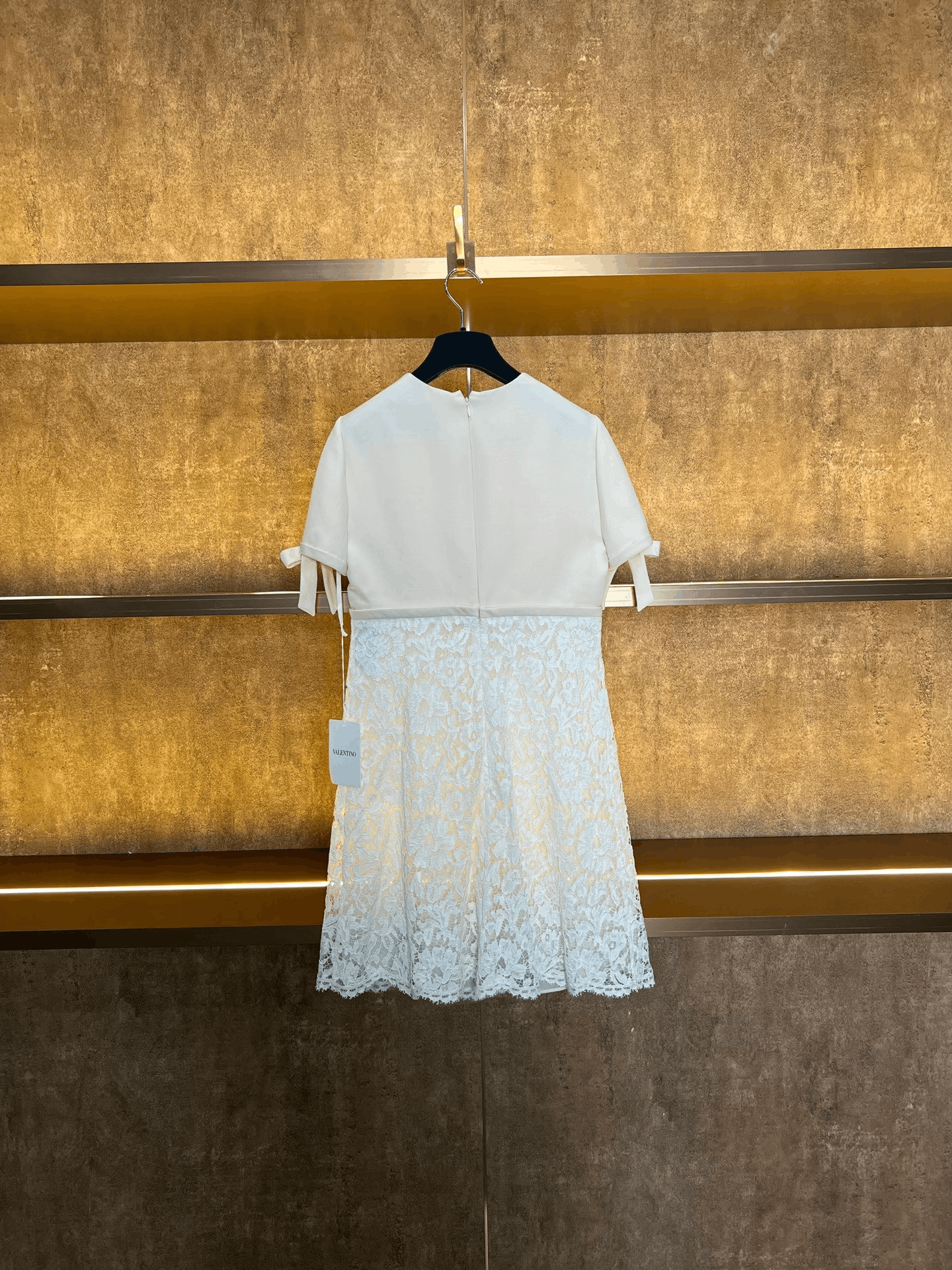 Valentino Valentino Women's Dress Size S / US 4 / IT 40 - 2 Thumbnail