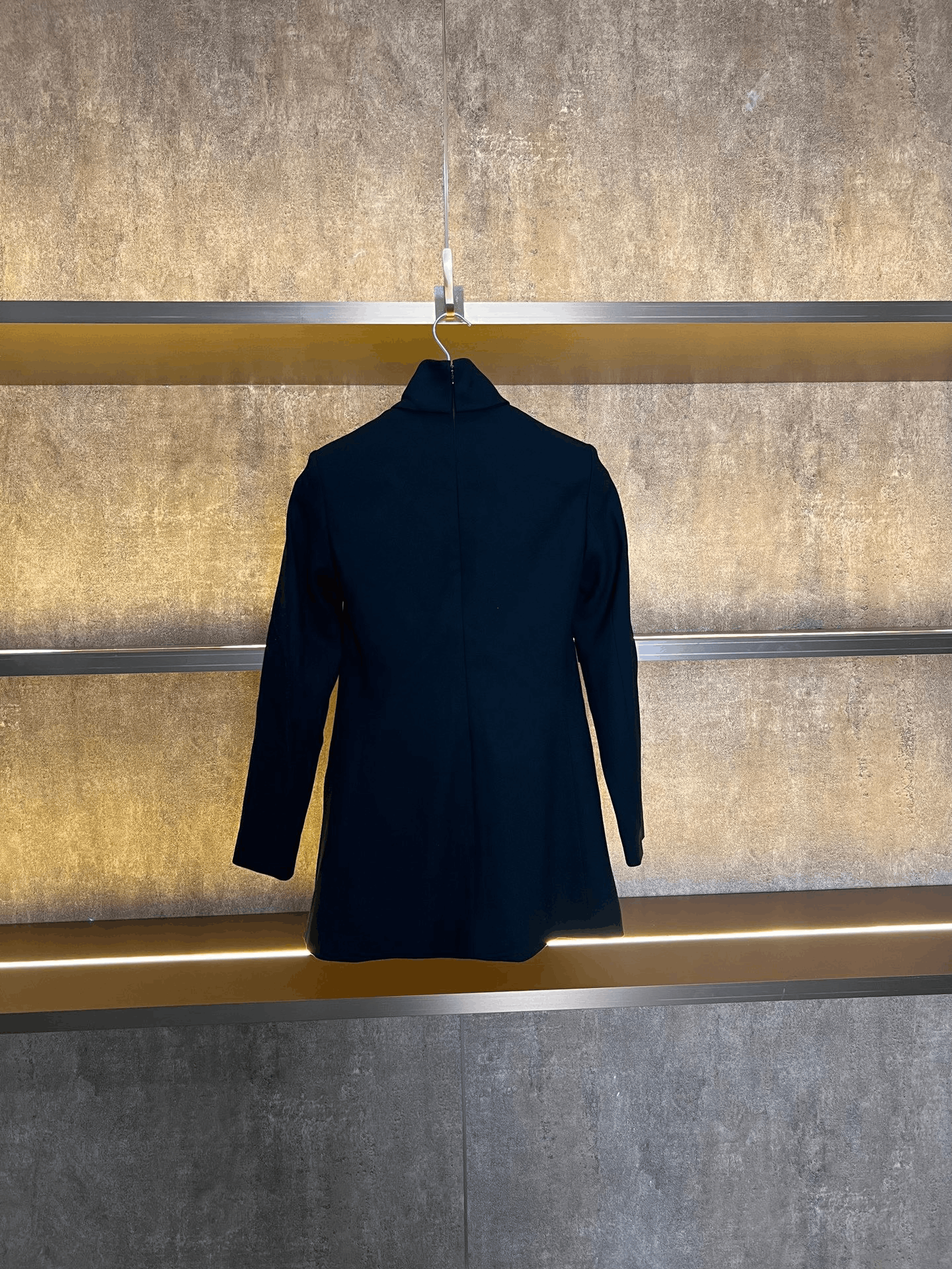 Celine Celine High Neck Top Size XXS / US 00 / IT 34 - 2 Thumbnail