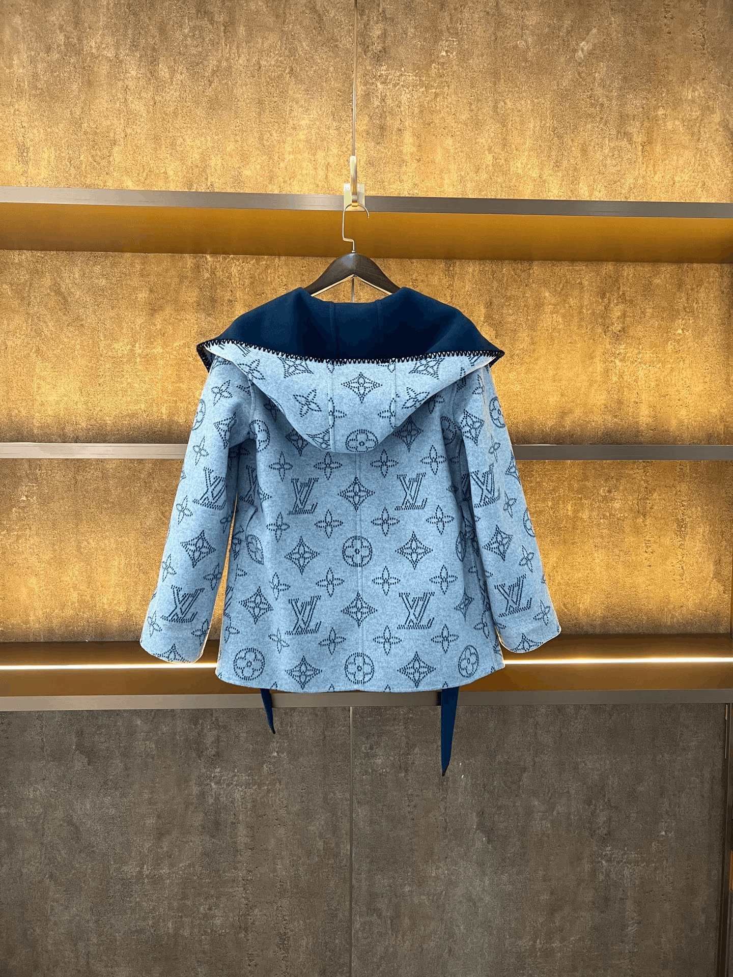 Louis Vuitton LV New Reversible Coat Size XS / US 0-2 / IT 36-38 - 6 Thumbnail