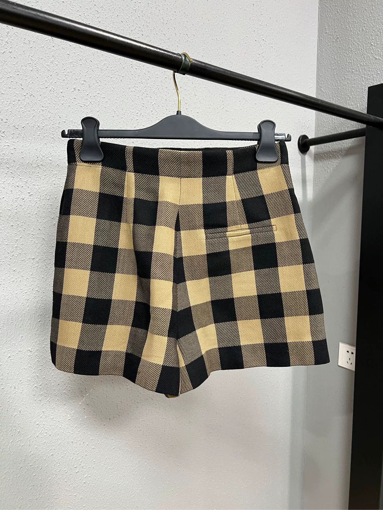 Dior Dior Plaid Cashmere Shorts Size 36" / US 14 / IT 50 - 2 Thumbnail