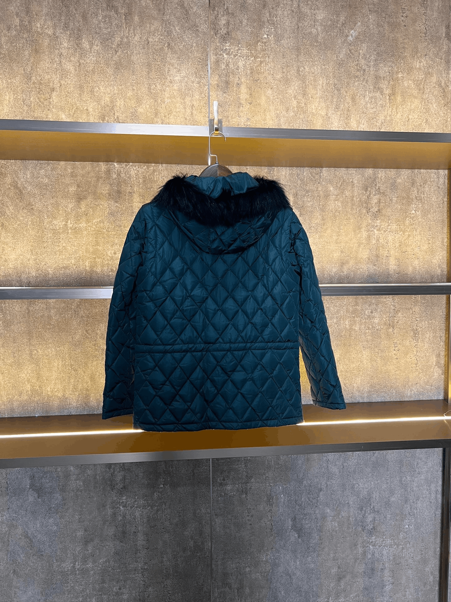 Louis Vuitton Louis Vuitton Dark Green Diamond Quilted Down Jacket Size S / US 4 / IT 40 - 2 Thumbnail