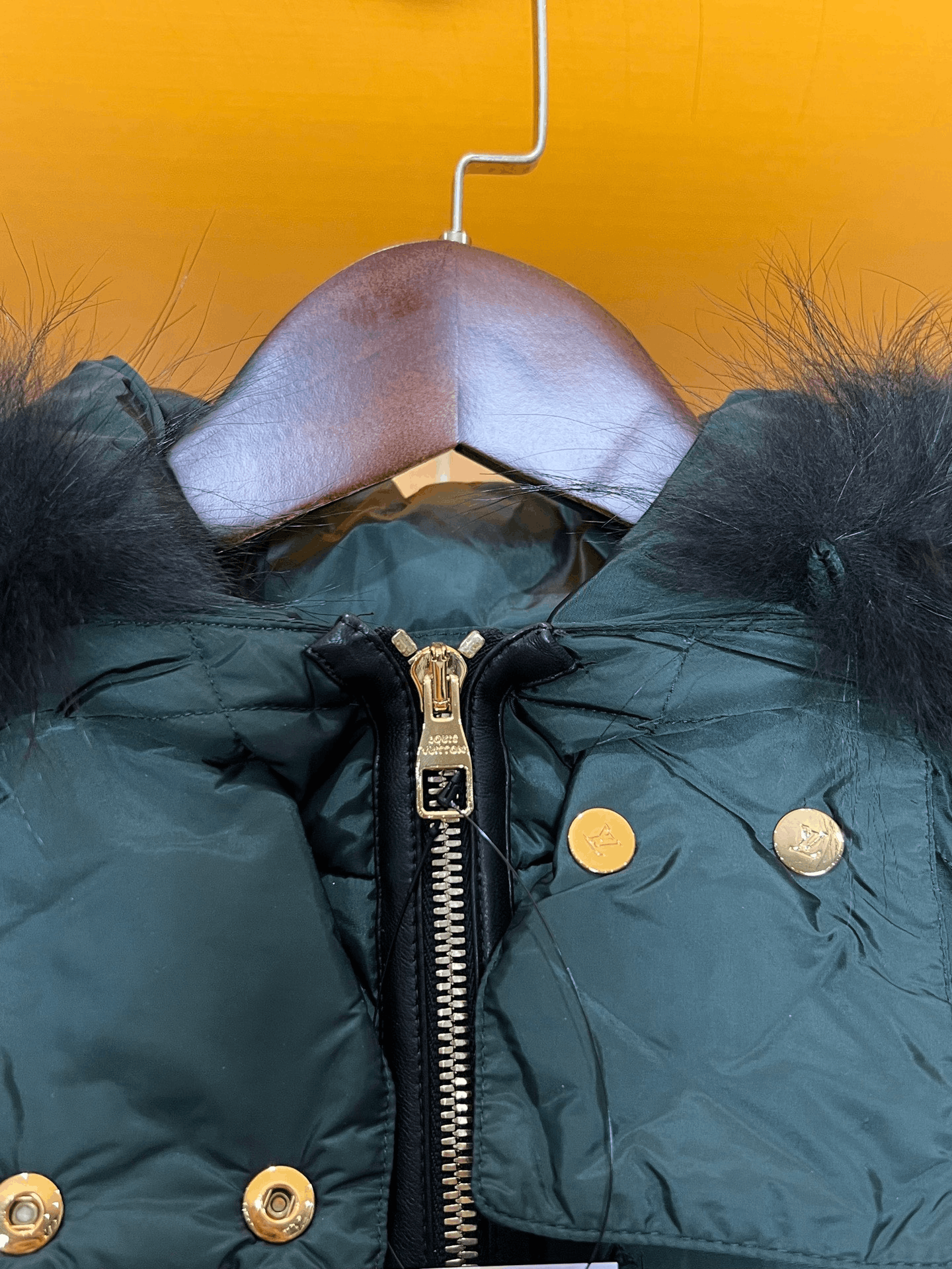 Louis Vuitton Louis Vuitton Dark Green Diamond Quilted Down Jacket Size S / US 4 / IT 40 - 3 Thumbnail