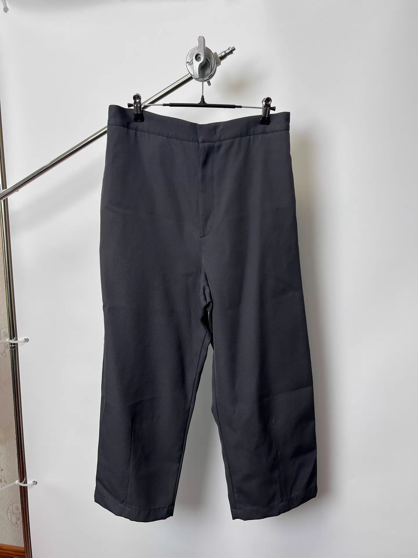Jil Sander Black Cropped Pants Size 30 Size US 30 / EU 46 - 2 Thumbnail