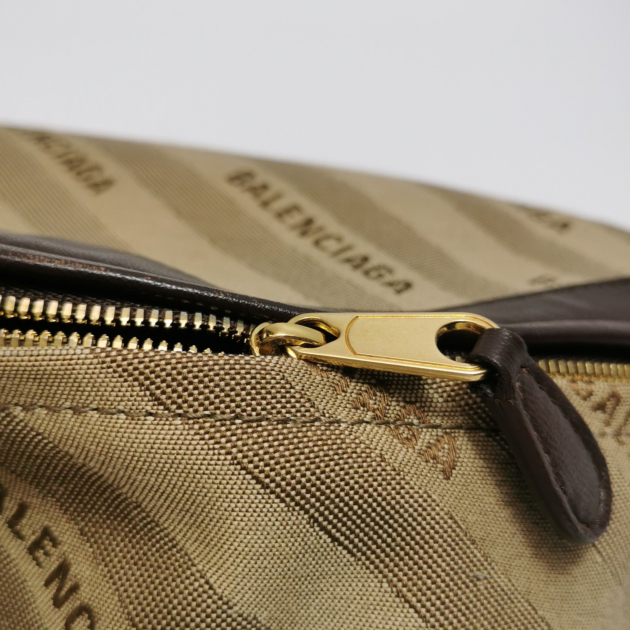 Balenciaga Balenciaga Women os Shoulder Bags Size ONE SIZE - 13 Thumbnail