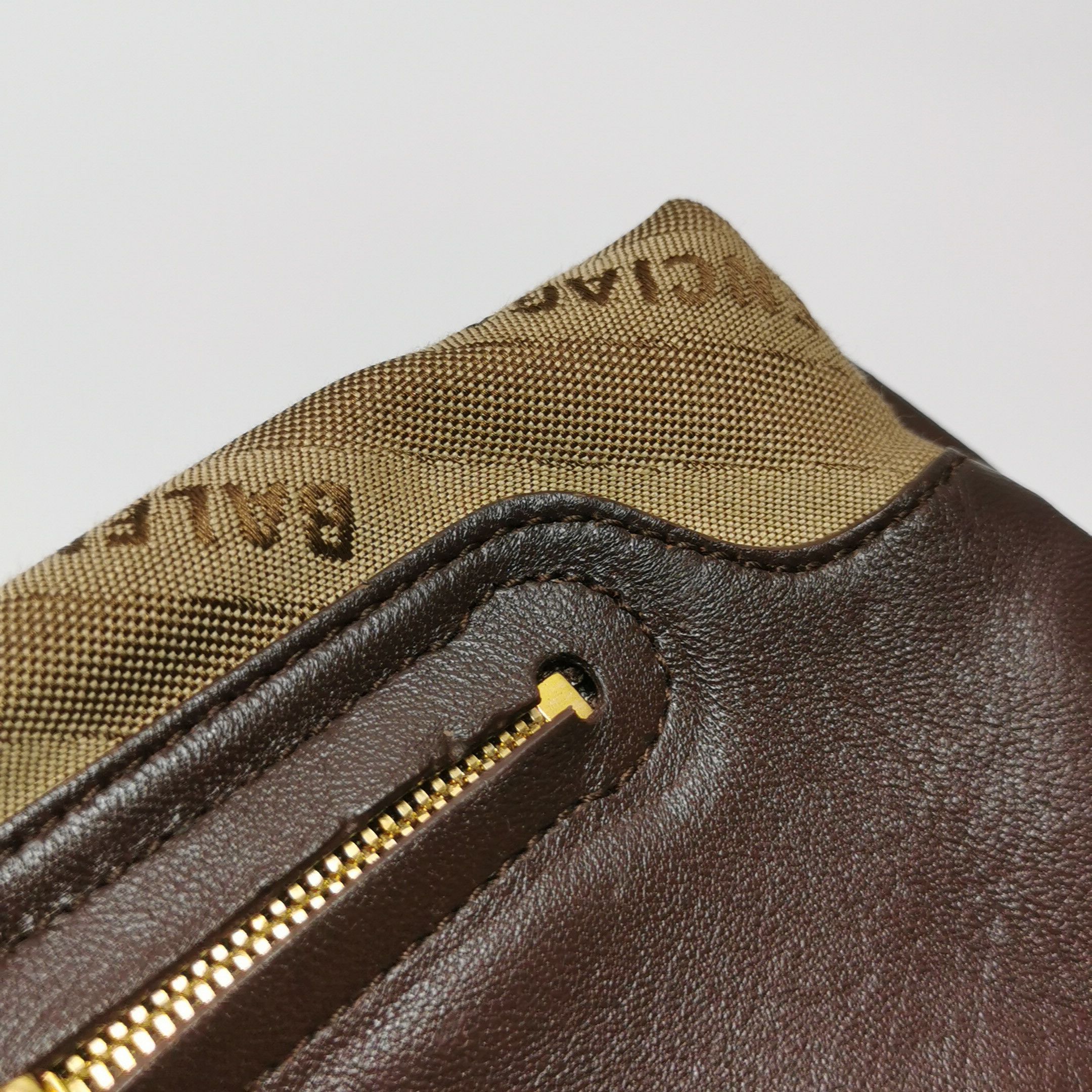 Balenciaga Balenciaga Women os Shoulder Bags Size ONE SIZE - 22 Thumbnail
