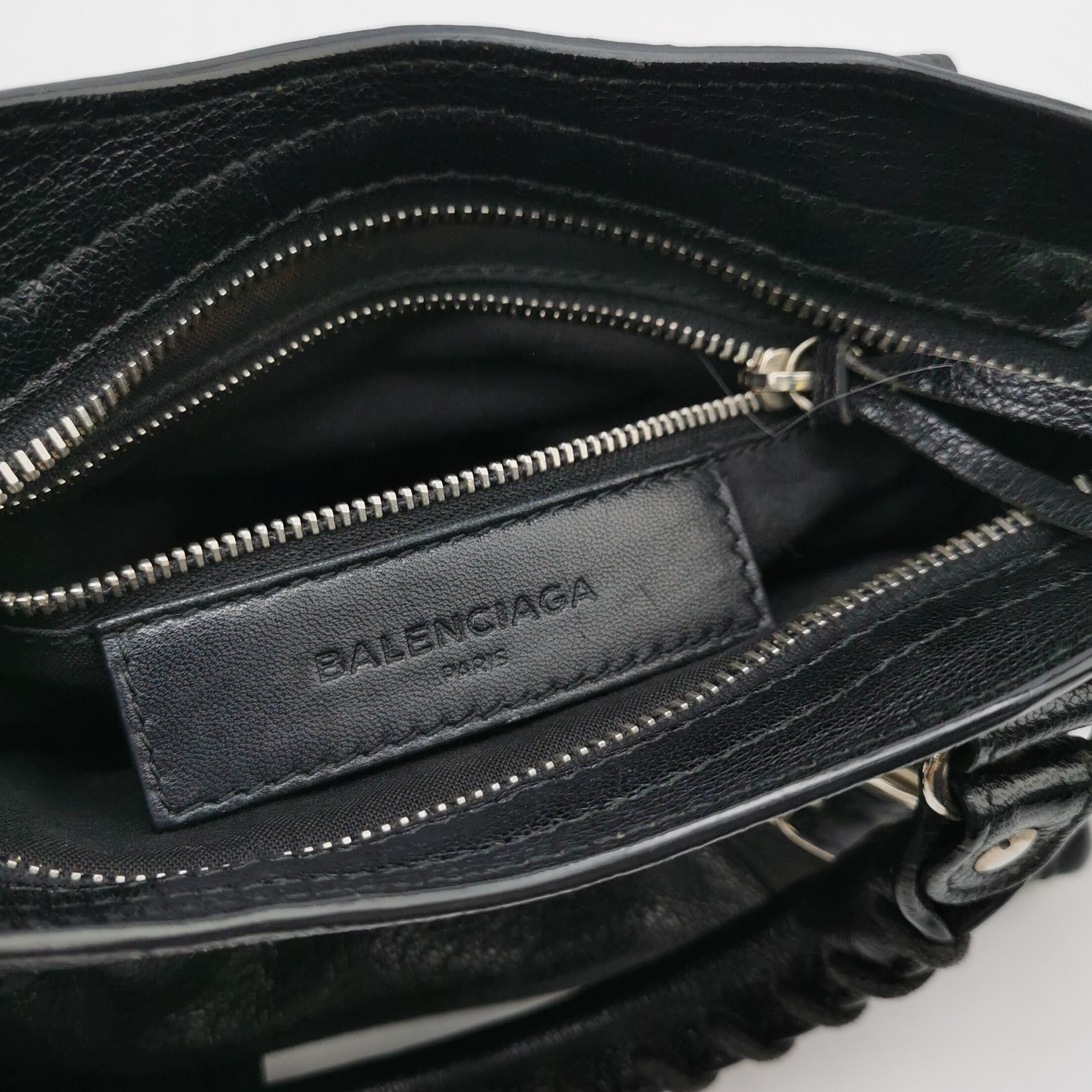 Balenciaga Balenciaga Women os Shoulder Bags Size ONE SIZE - 8 Thumbnail