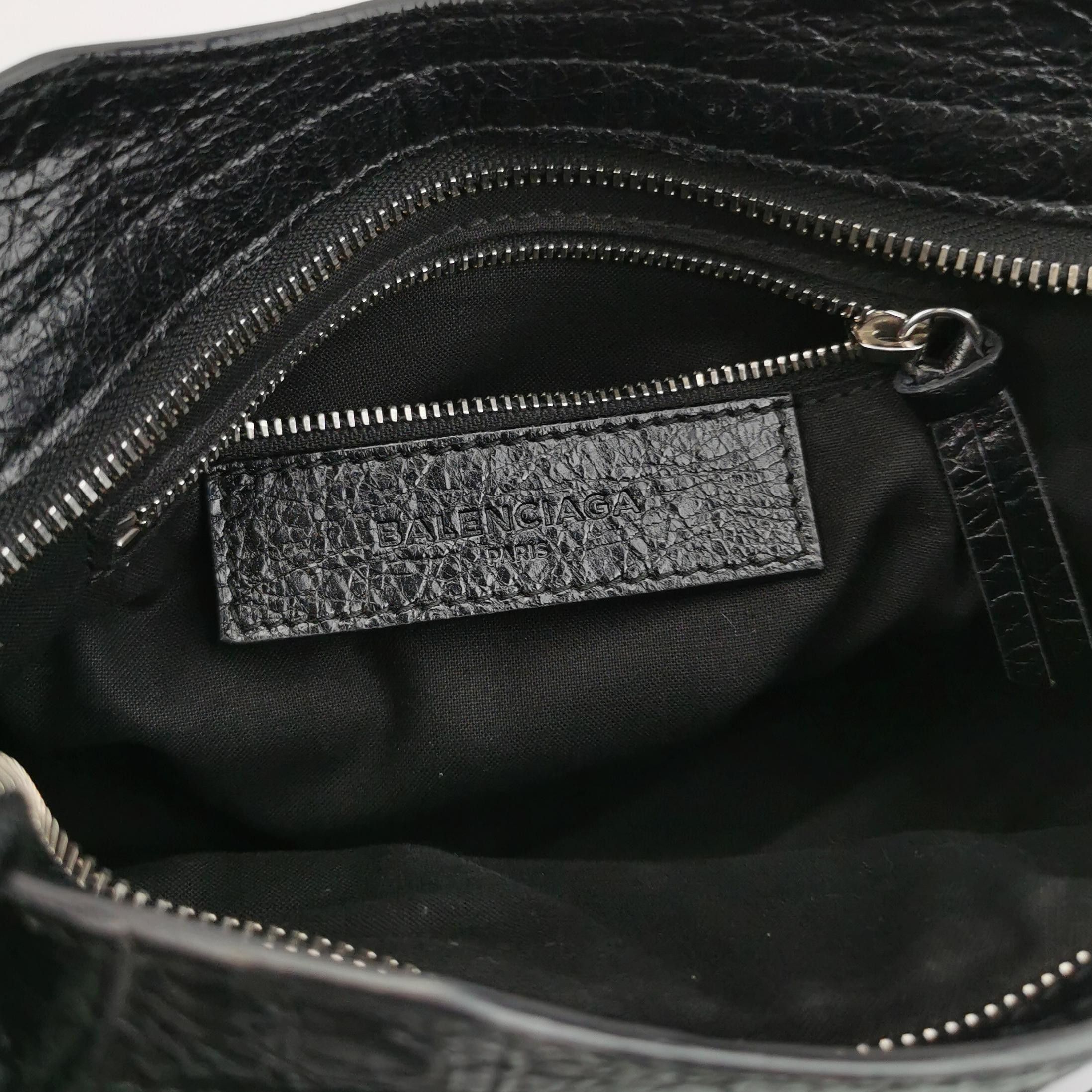 Balenciaga Balenciaga Women os Shoulder Bags Size ONE SIZE - 8 Thumbnail