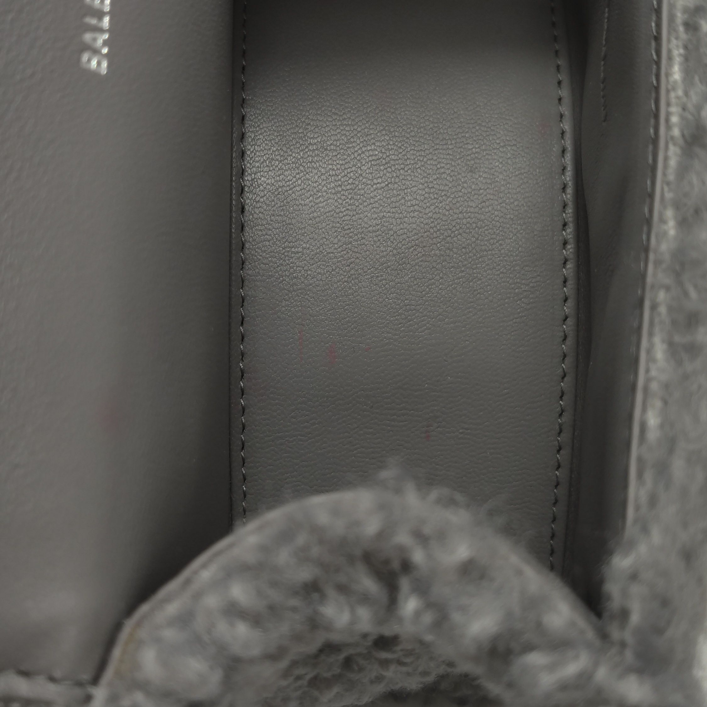 Balenciaga Balenciaga Women os Shoulder Bags Size ONE SIZE - 10 Thumbnail