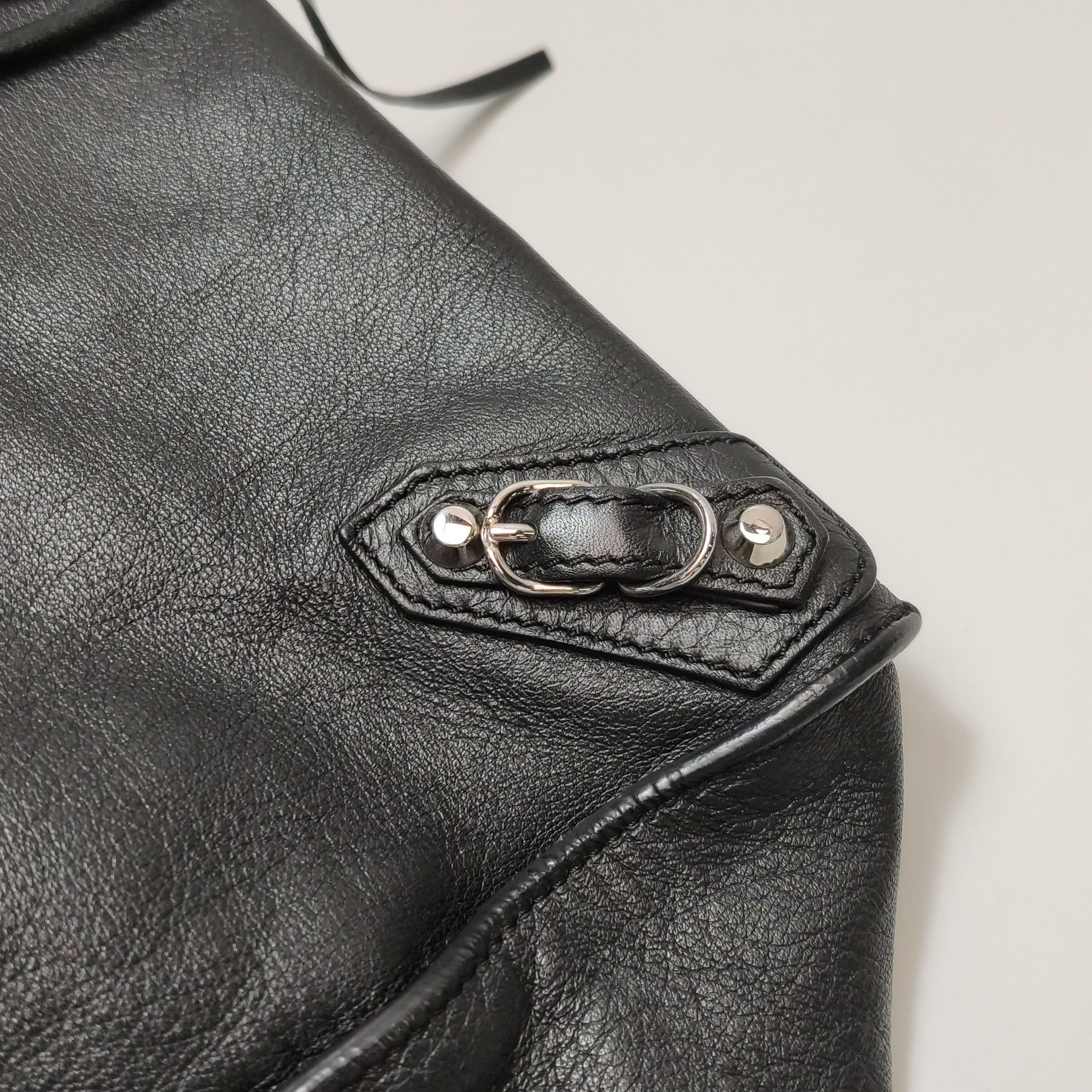 Balenciaga Balenciaga Women os Shoulder Bags Size ONE SIZE - 11 Thumbnail