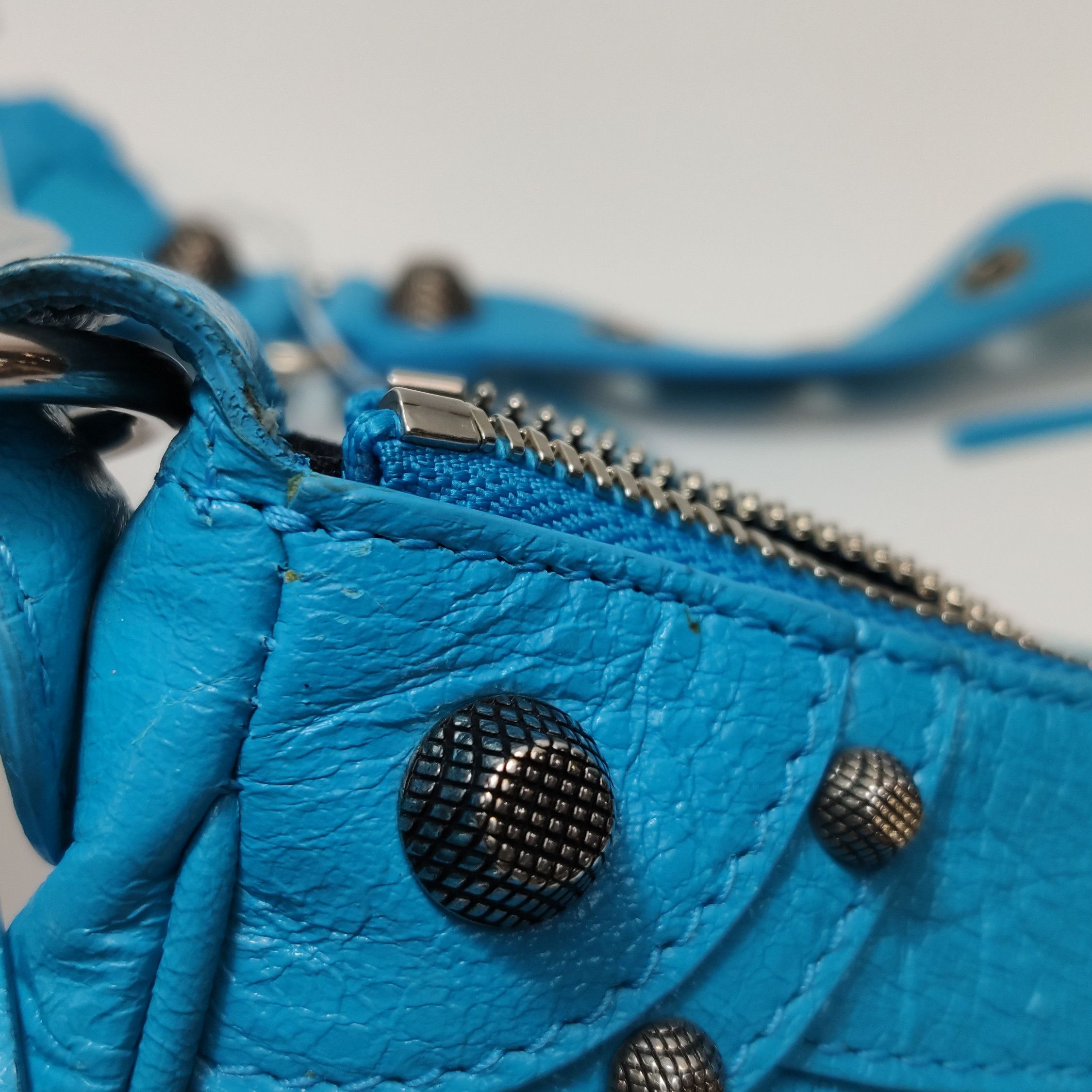Balenciaga Balenciaga Women os Shoulder Bags Size ONE SIZE - 16 Thumbnail
