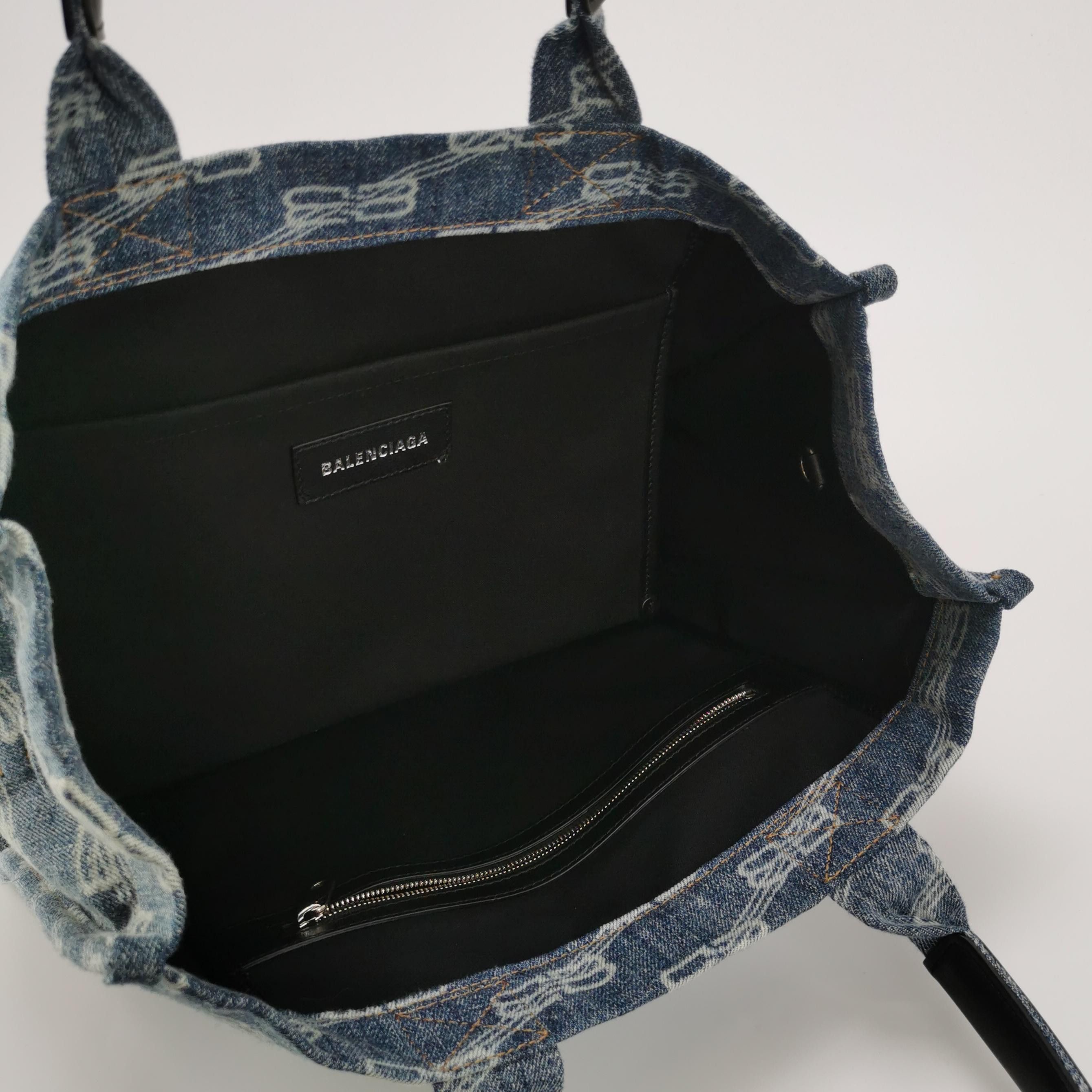 Balenciaga Balenciaga Women os Tote Bags Size ONE SIZE - 7 Thumbnail