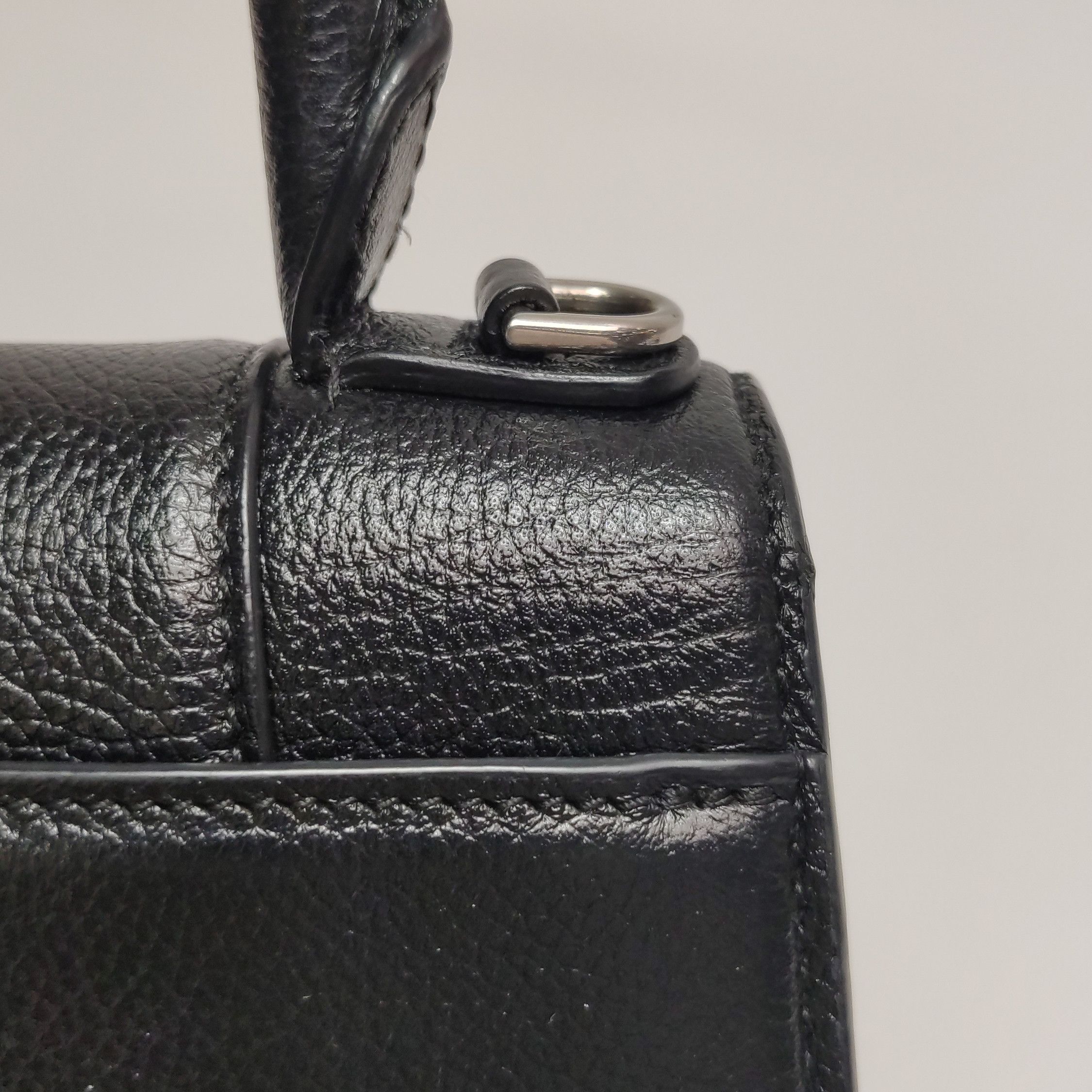 Balenciaga Balenciaga Women os Shoulder Bags Size ONE SIZE - 21 Thumbnail