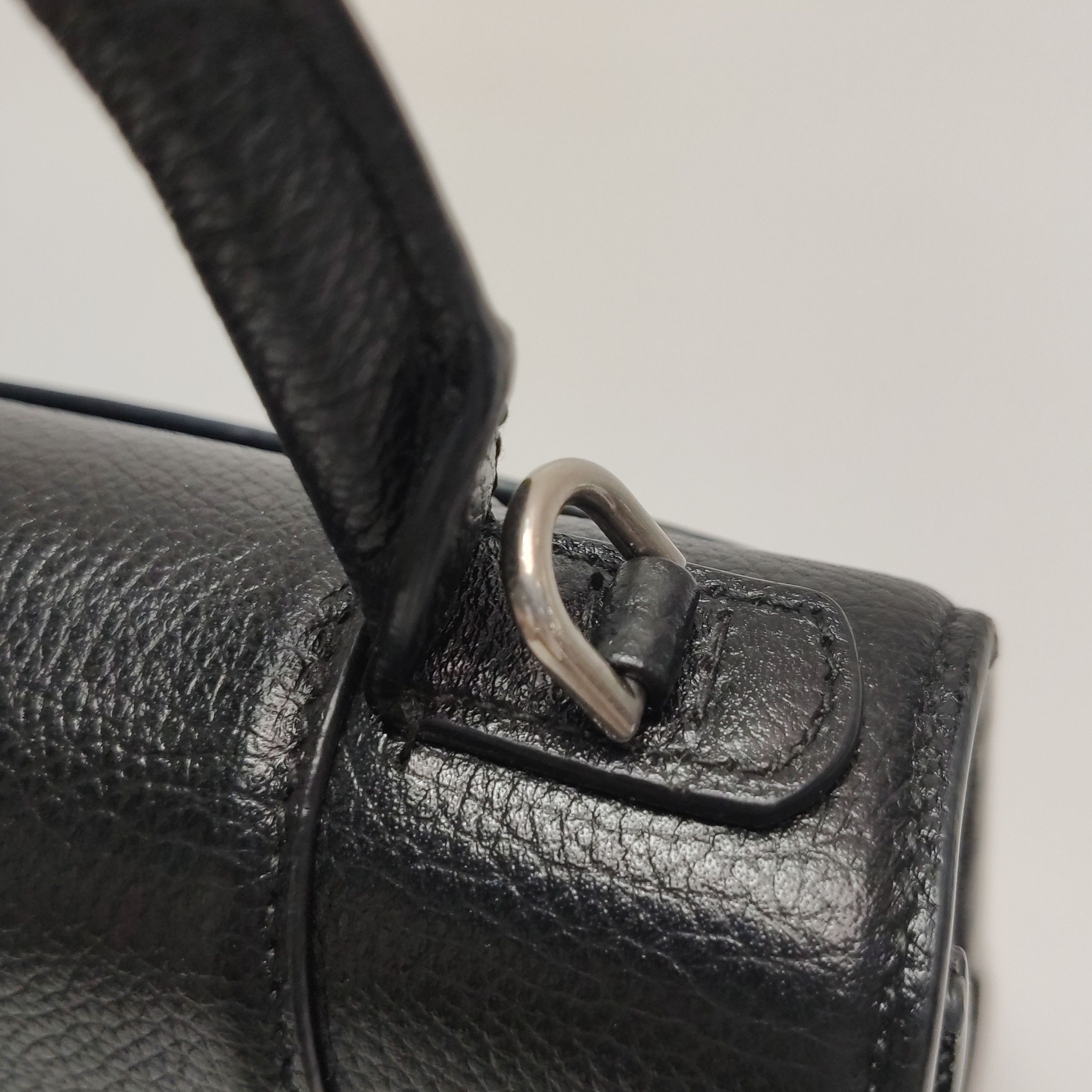 Balenciaga Balenciaga Women os Shoulder Bags Size ONE SIZE - 15 Thumbnail