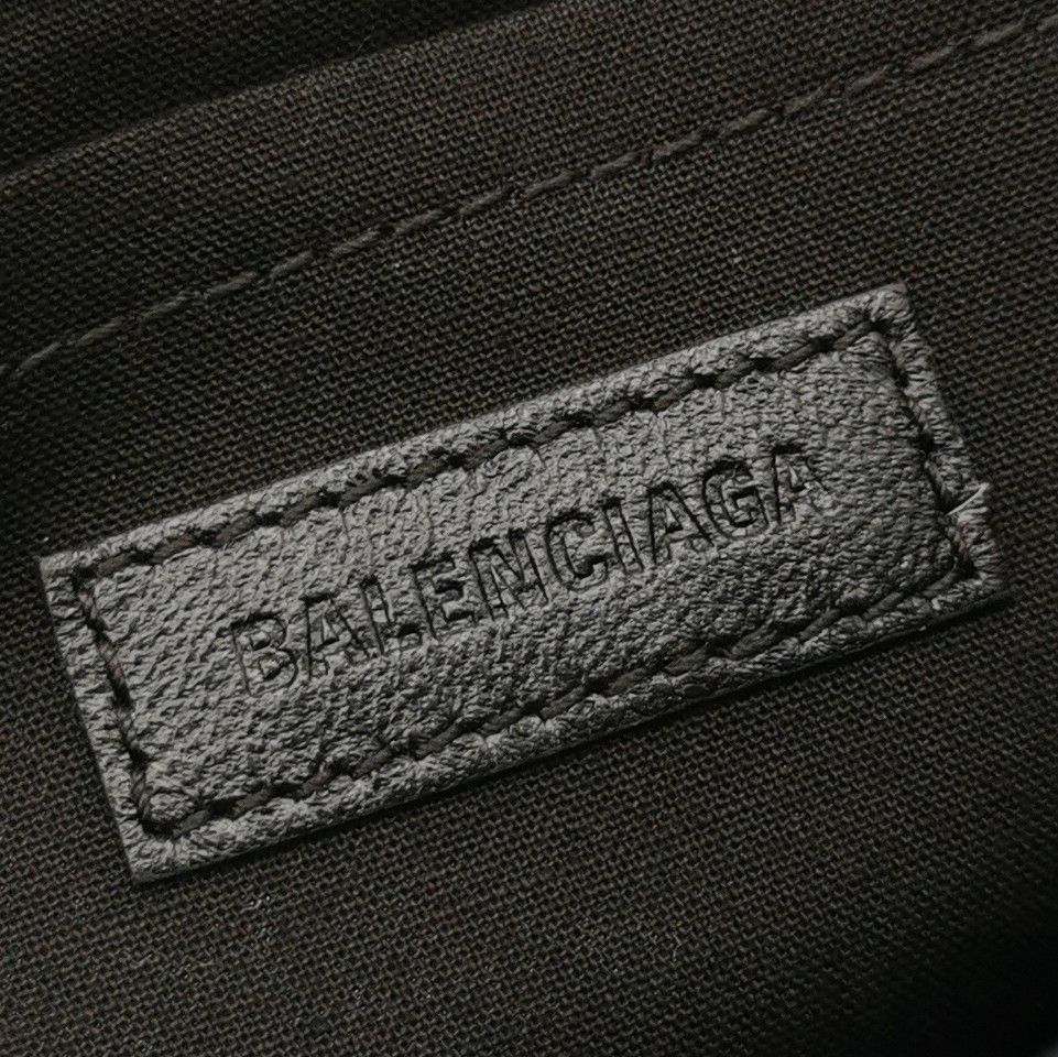 Balenciaga Balenciaga Women os Shoulder Bags Size ONE SIZE - 8 Thumbnail