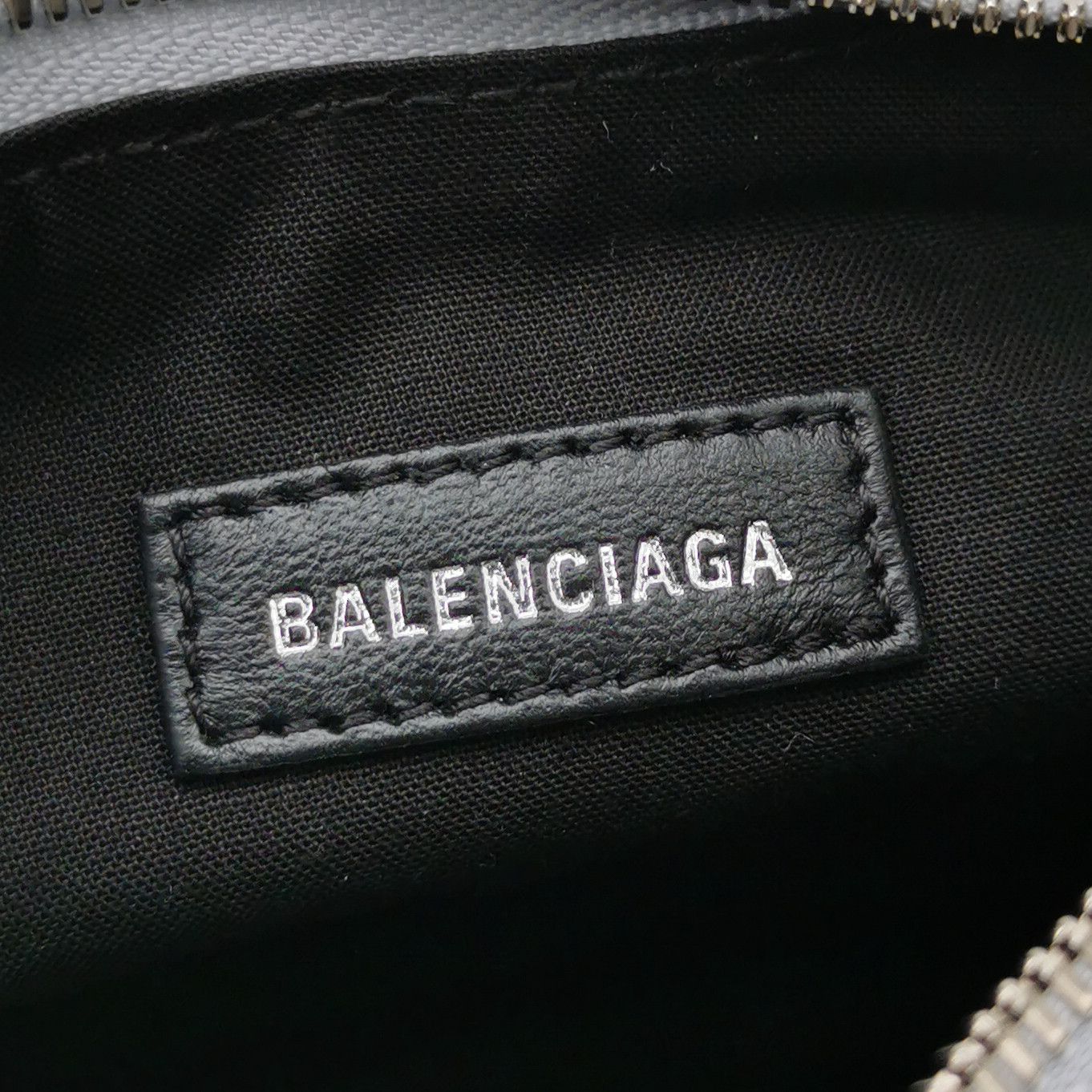 Balenciaga Balenciaga Women os Shoulder Bags Size ONE SIZE - 8 Thumbnail