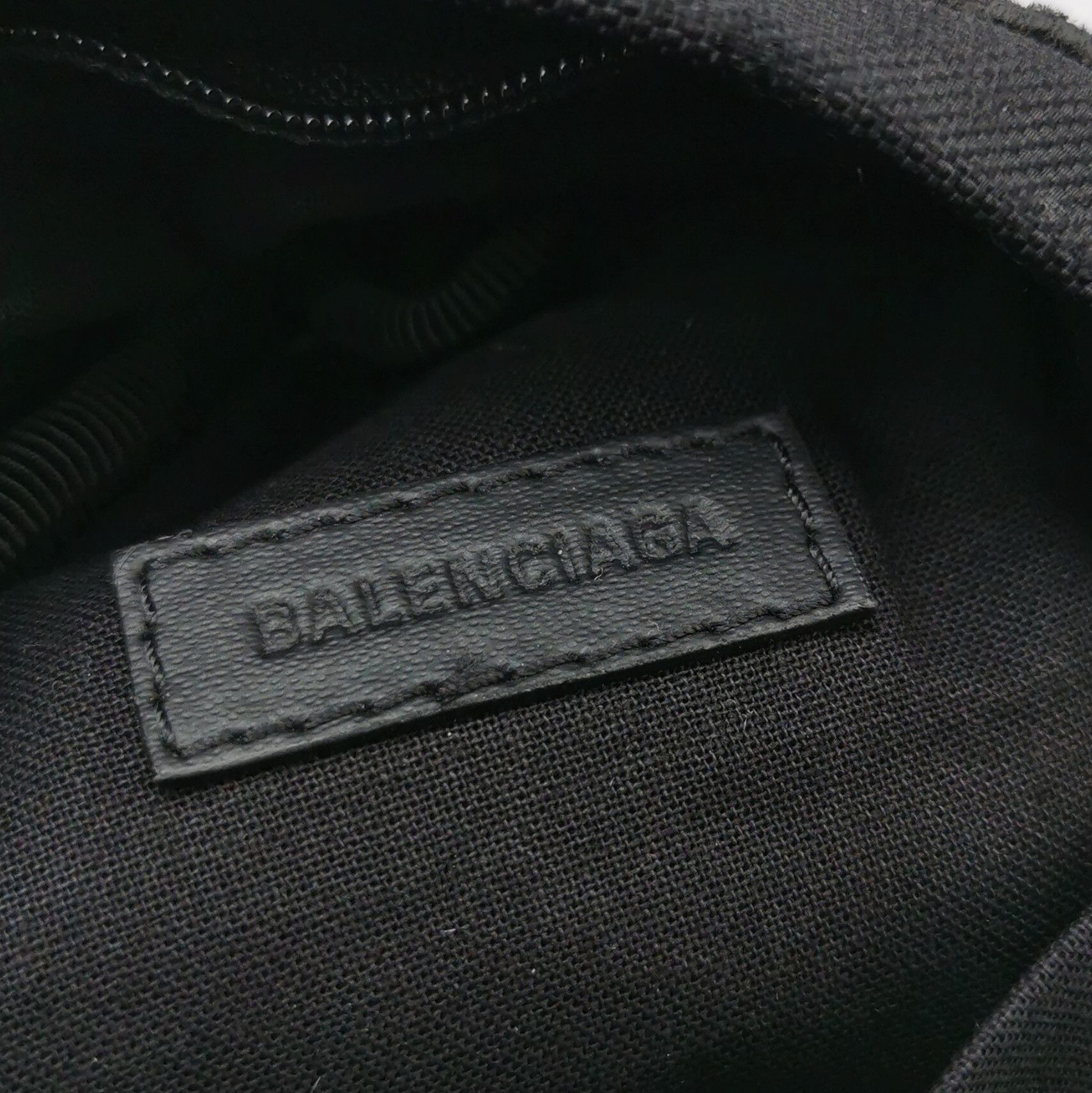 Balenciaga Balenciaga Women os Crossbody Bags Size ONE SIZE - 8 Thumbnail