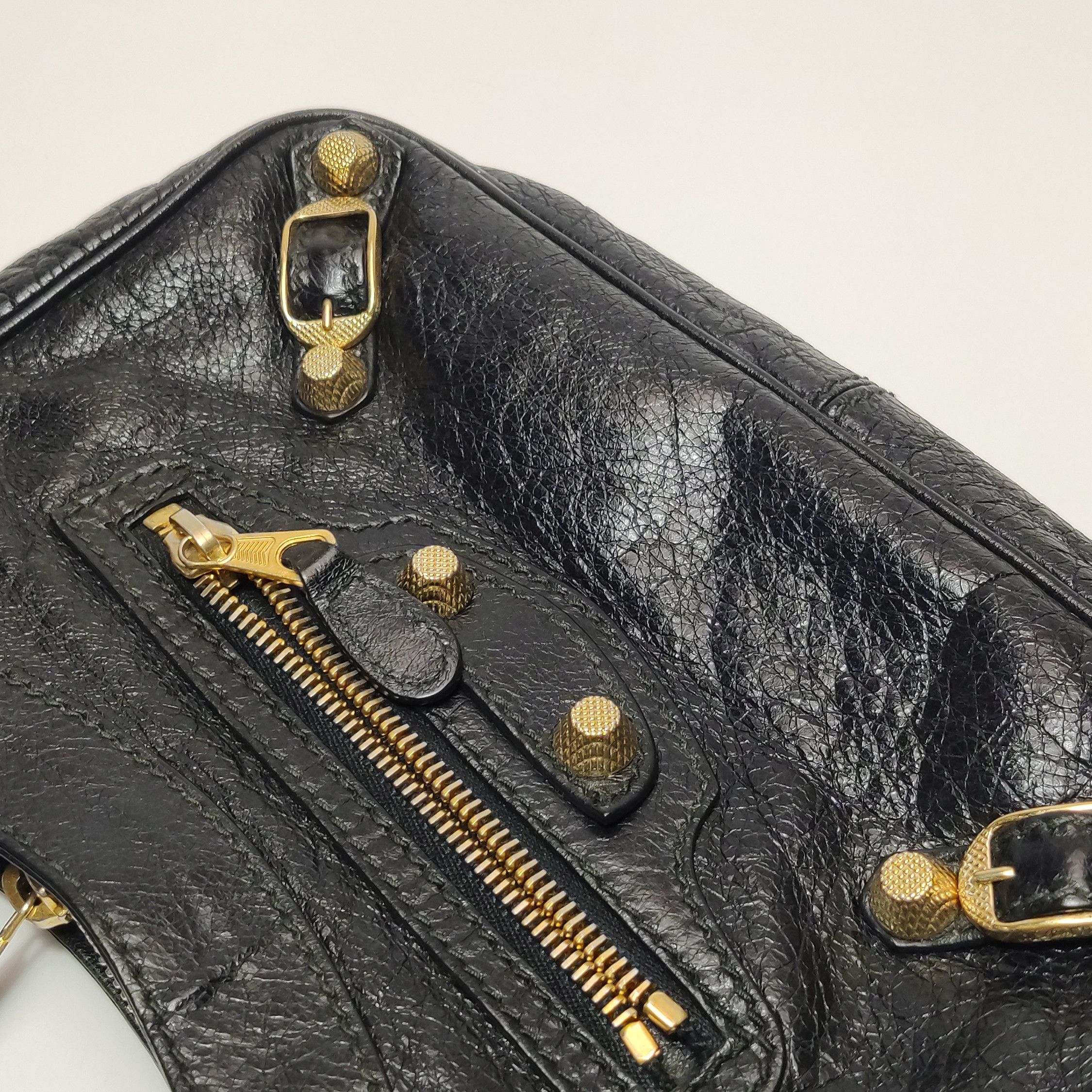 Balenciaga Balenciaga Women os Shoulder Bags Size ONE SIZE - 22 Thumbnail