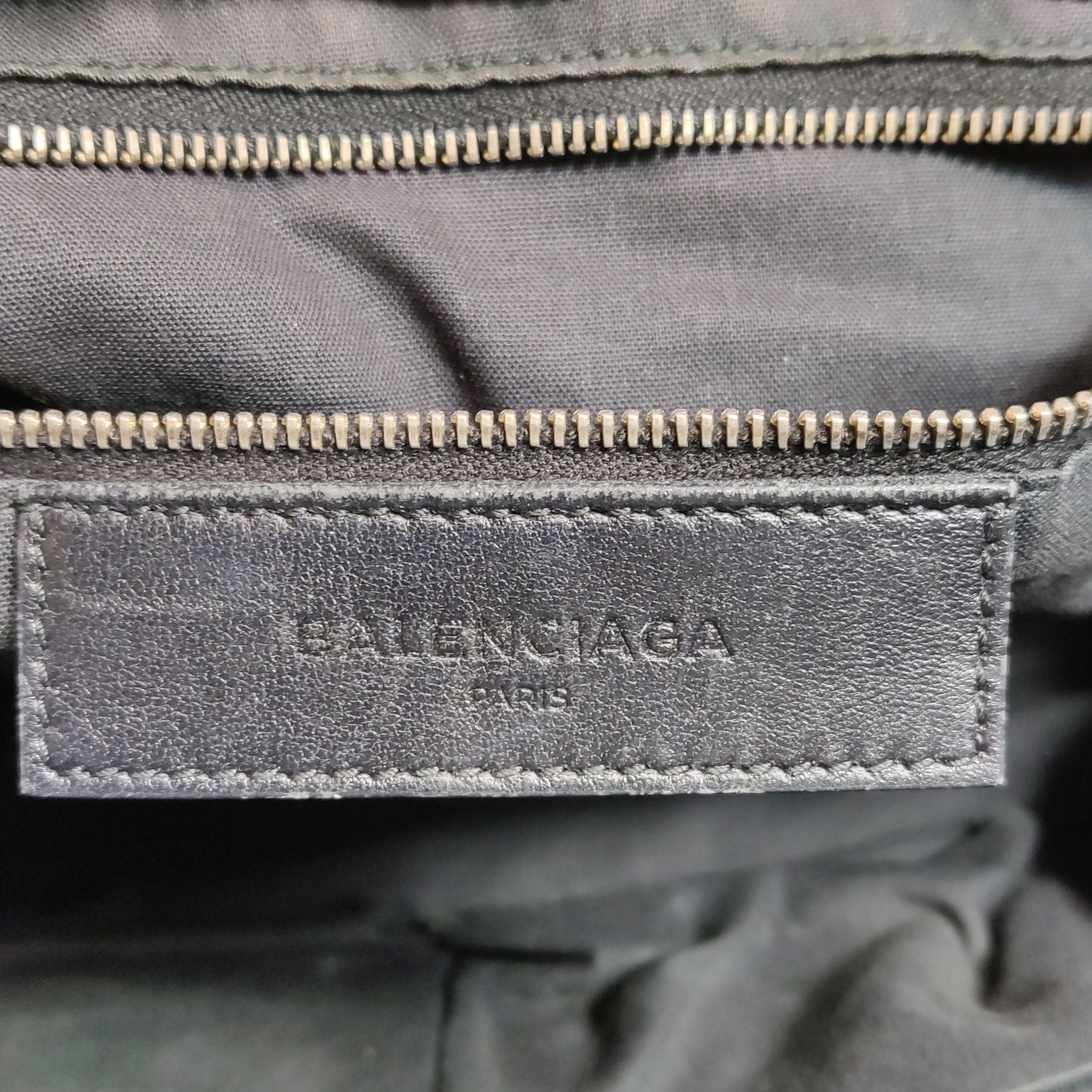 Balenciaga Balenciaga Women os Shoulder Bags Size ONE SIZE - 13 Thumbnail