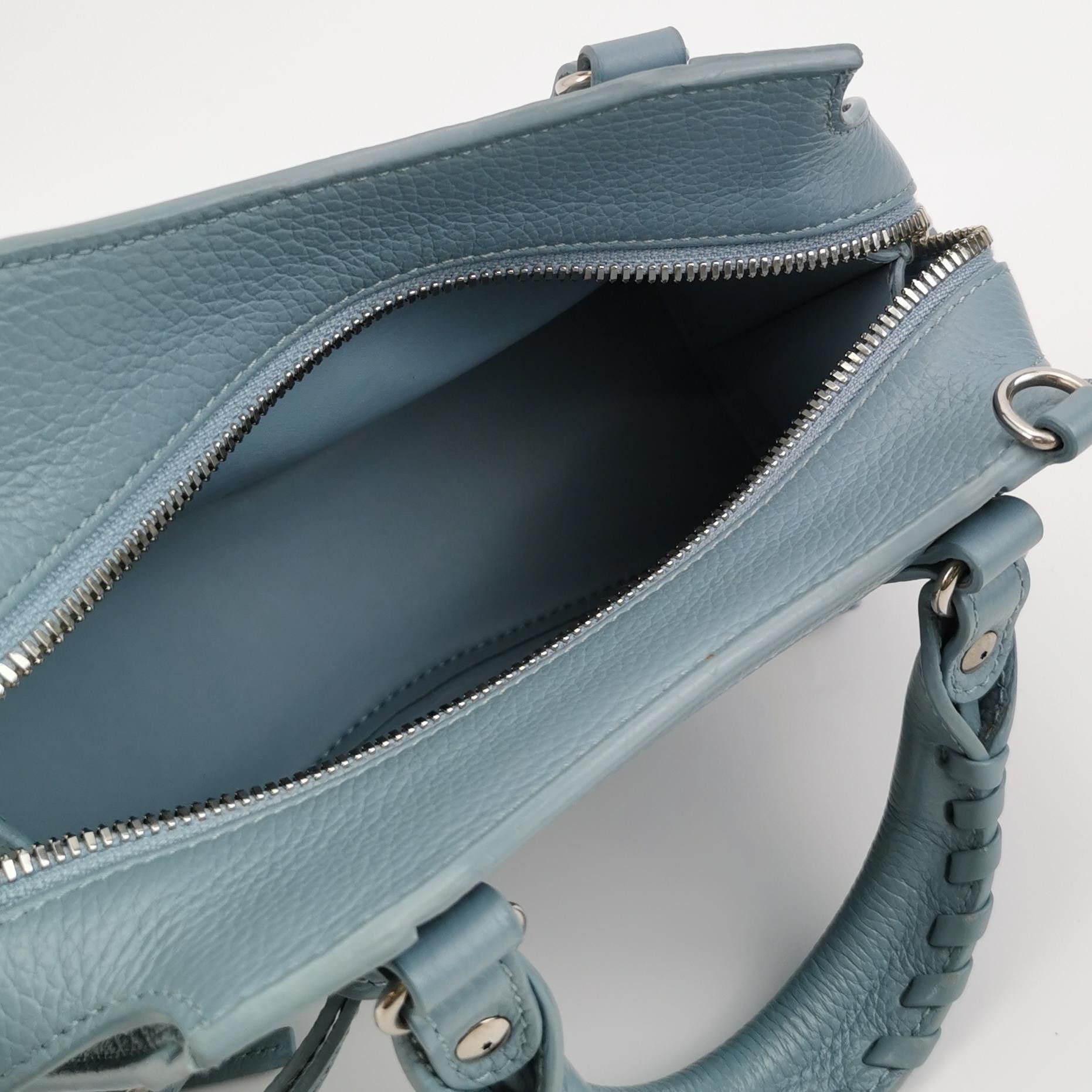 Balenciaga Balenciaga Women os Shoulder Bags Size ONE SIZE - 7 Thumbnail