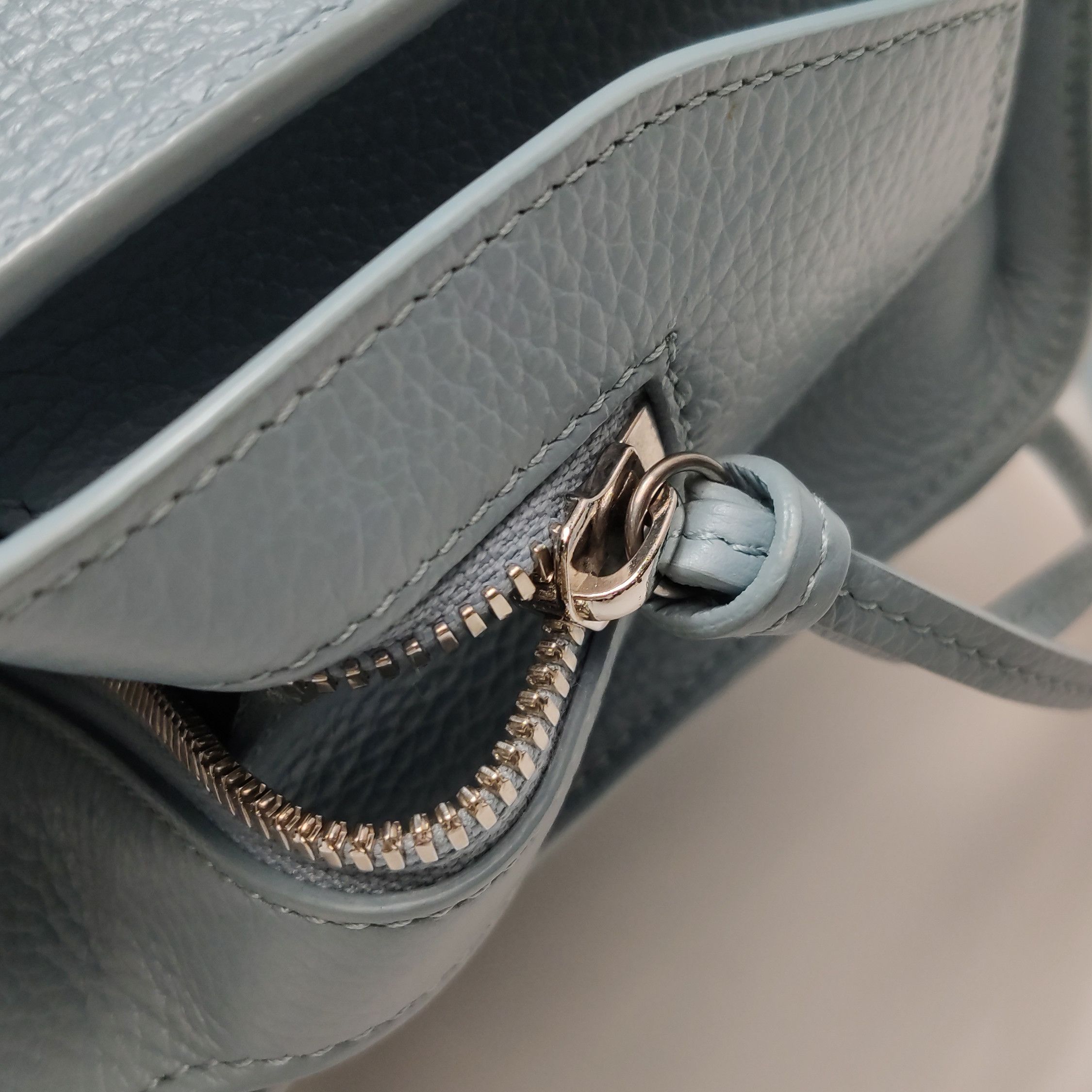 Balenciaga Balenciaga Women os Shoulder Bags Size ONE SIZE - 13 Thumbnail