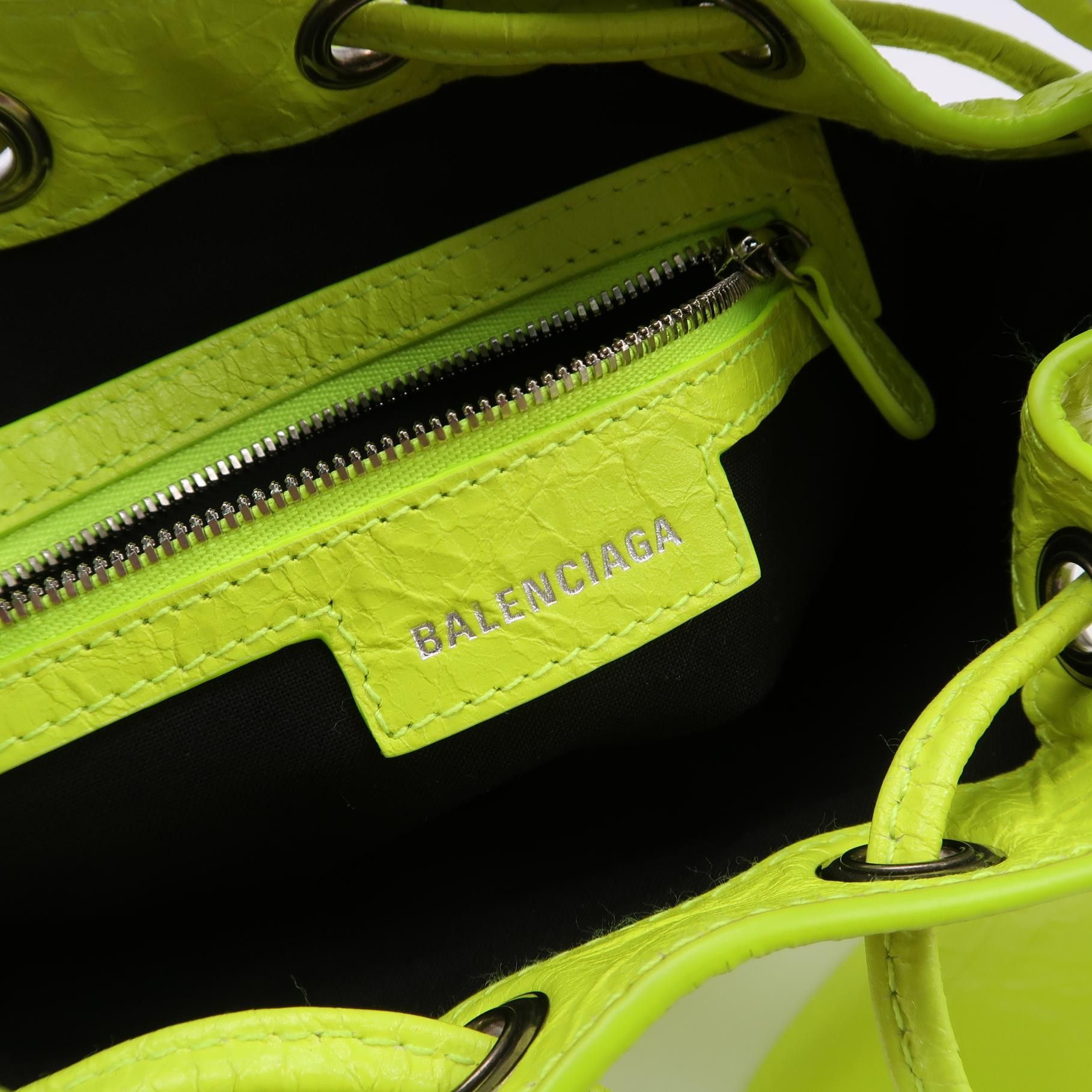 Balenciaga Balenciaga Women os Crossbody Bags Size ONE SIZE - 8 Thumbnail