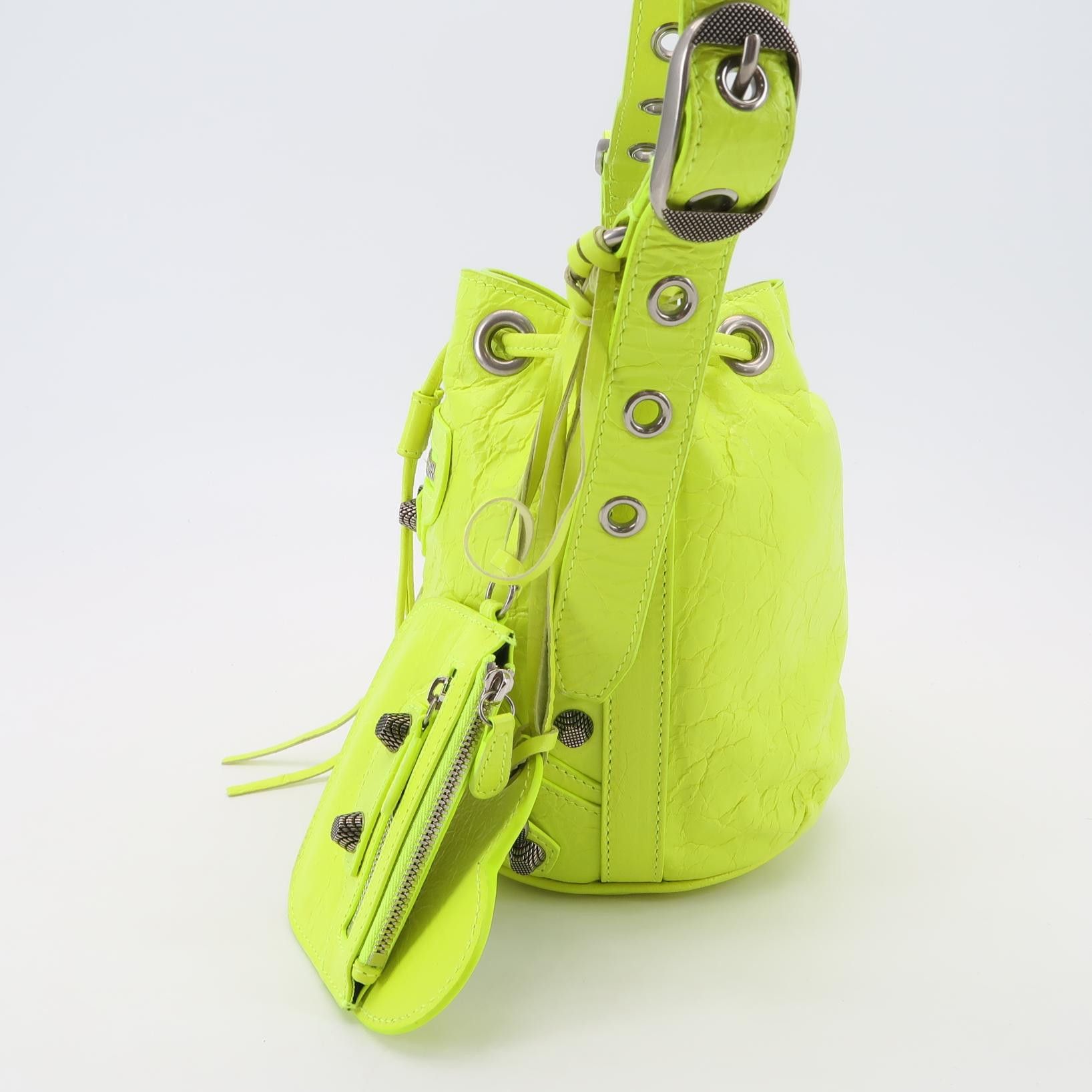 Balenciaga Balenciaga Women os Crossbody Bags Size ONE SIZE - 3 Thumbnail