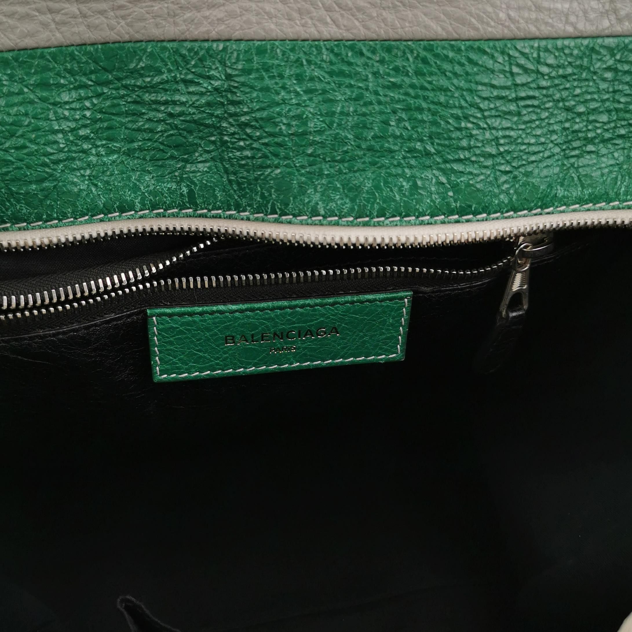 Balenciaga Balenciaga Women os Tote Bags Size ONE SIZE - 8 Thumbnail