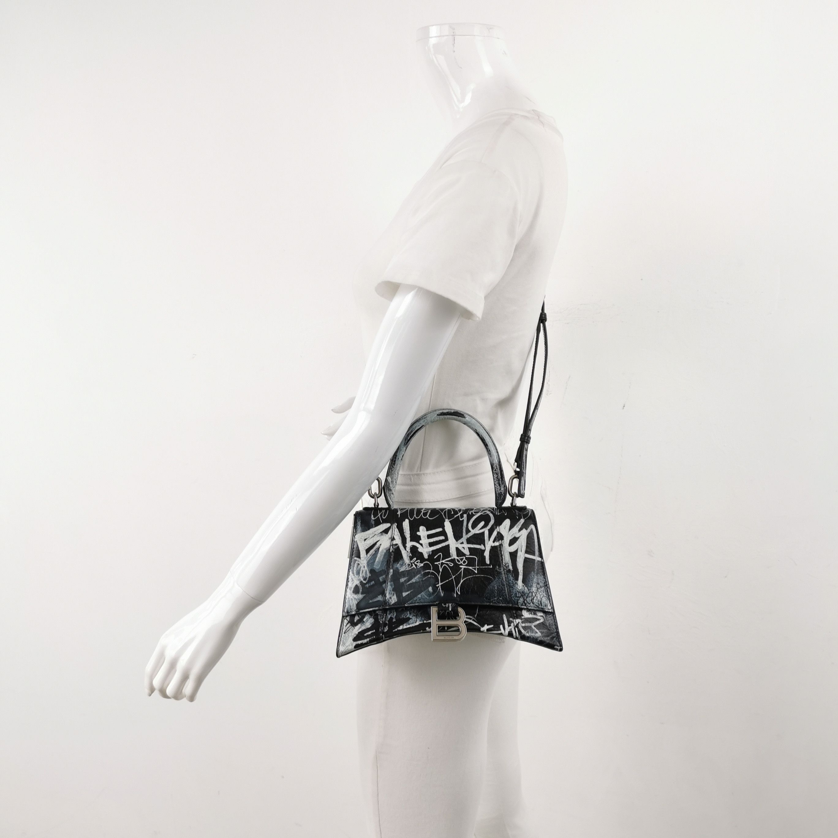 Balenciaga Balenciaga Women os Shoulder Bags Size ONE SIZE - 2 Thumbnail