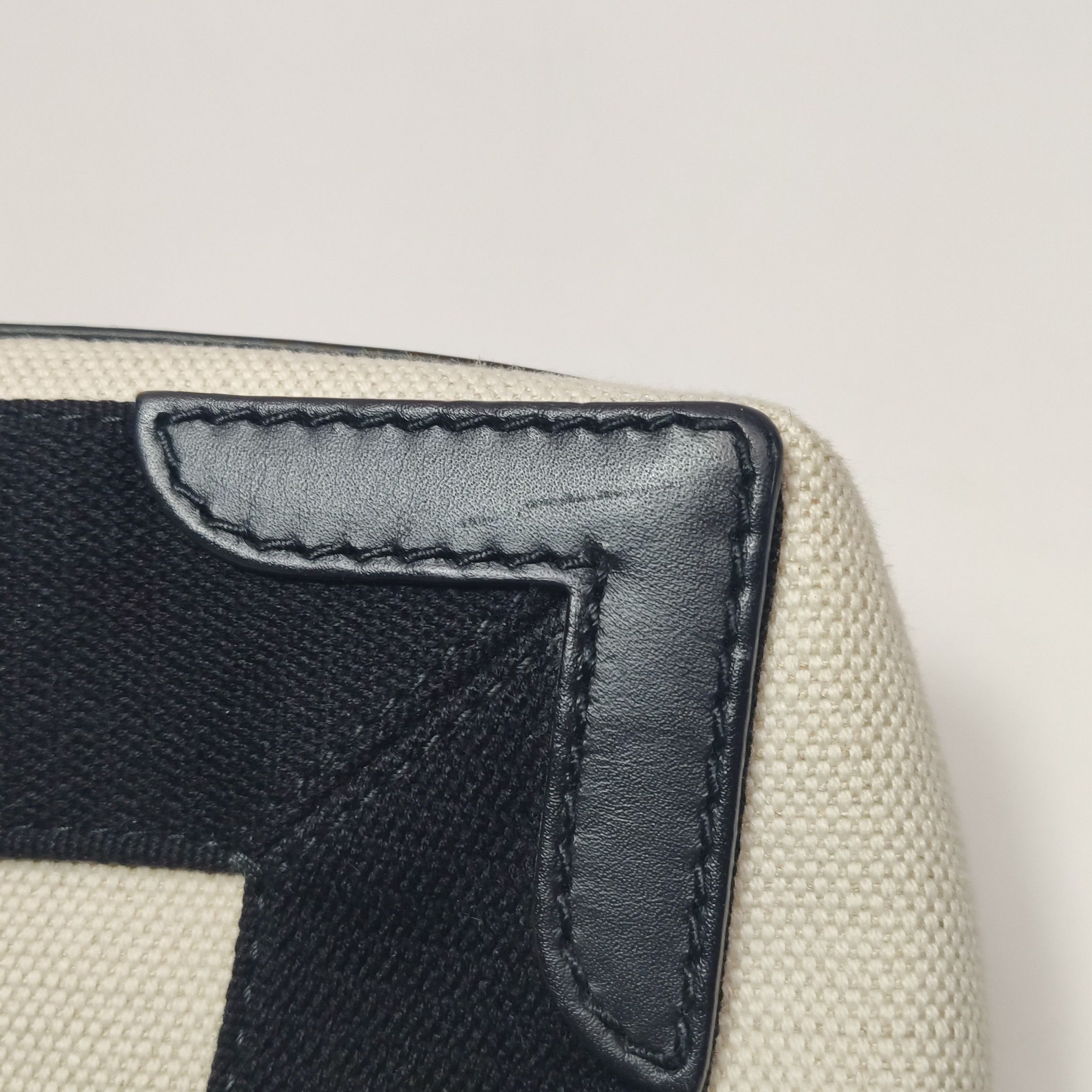 Balenciaga Balenciaga Women os Shoulder Bags Size ONE SIZE - 16 Thumbnail