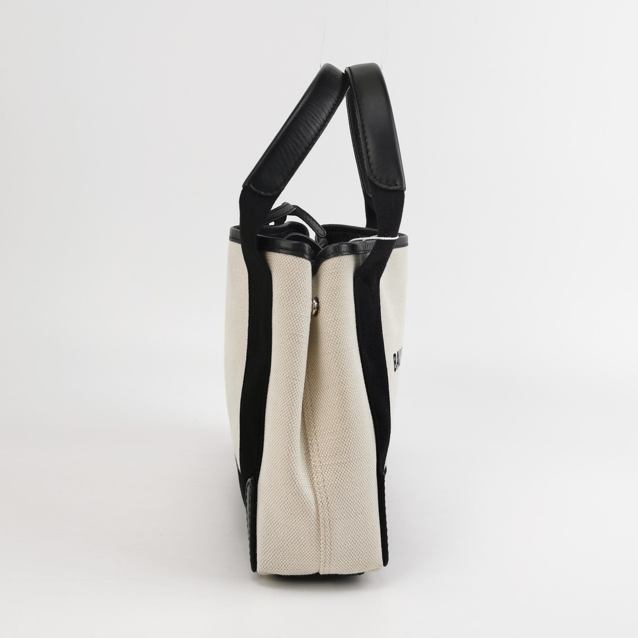 Balenciaga Balenciaga Women os Shoulder Bags Size ONE SIZE - 4 Thumbnail