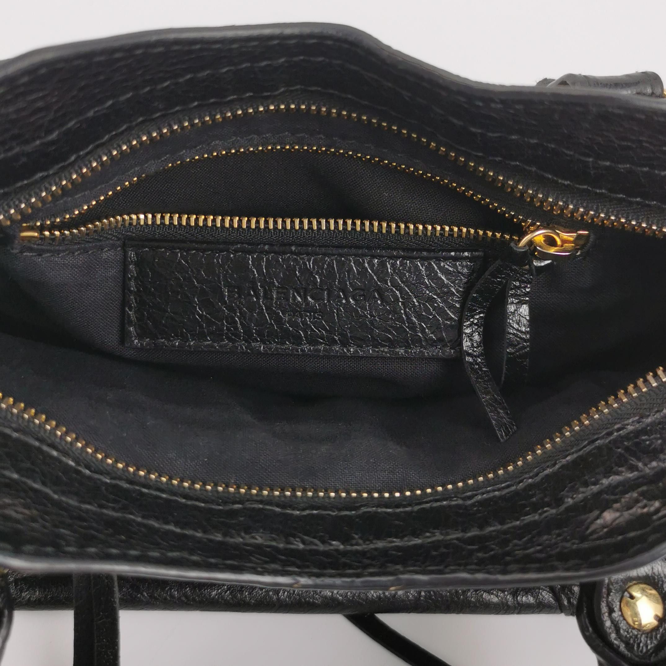 Balenciaga Balenciaga Women os Shoulder Bags Size ONE SIZE - 8 Thumbnail