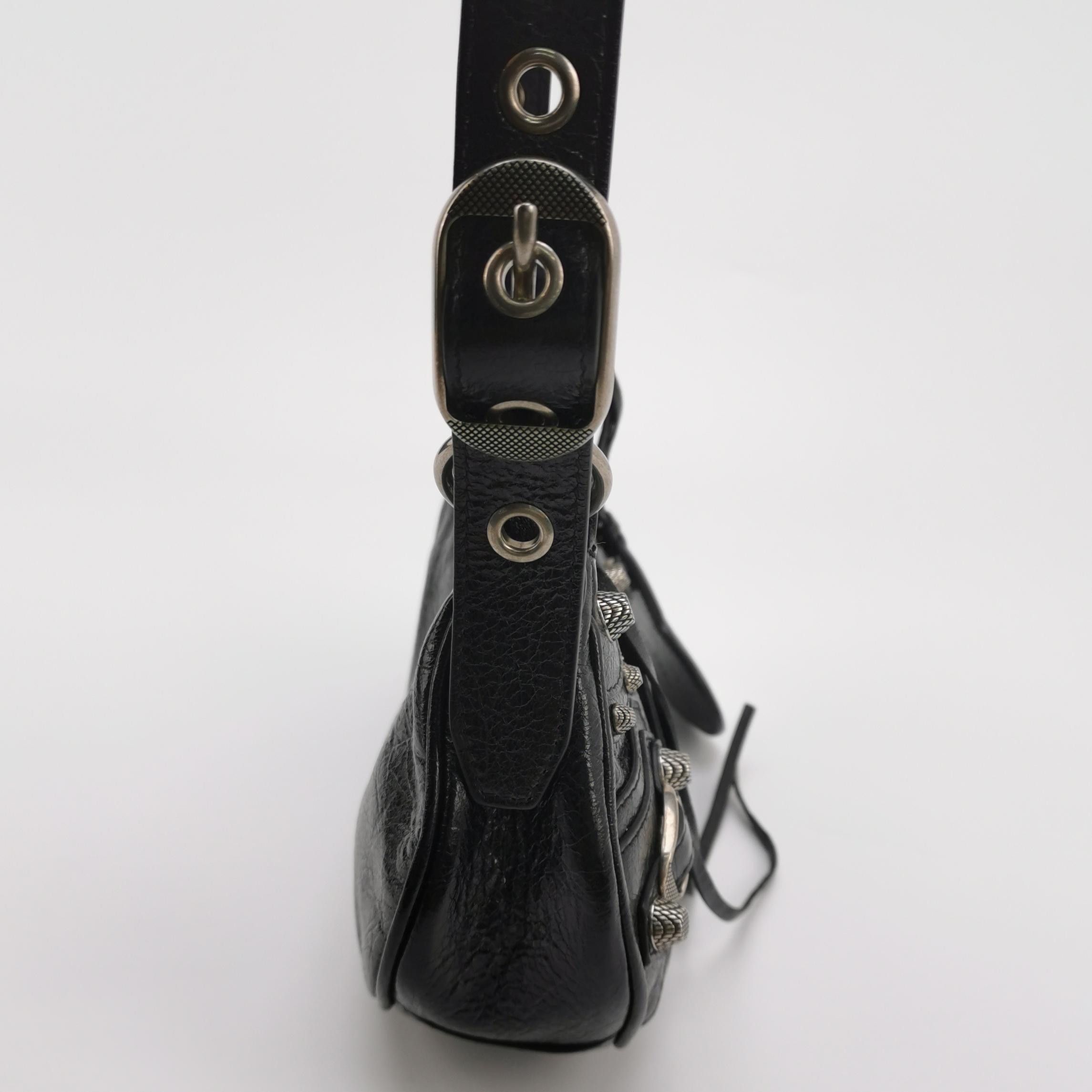 Balenciaga Balenciaga Women os Shoulder Bags Size ONE SIZE - 4 Thumbnail