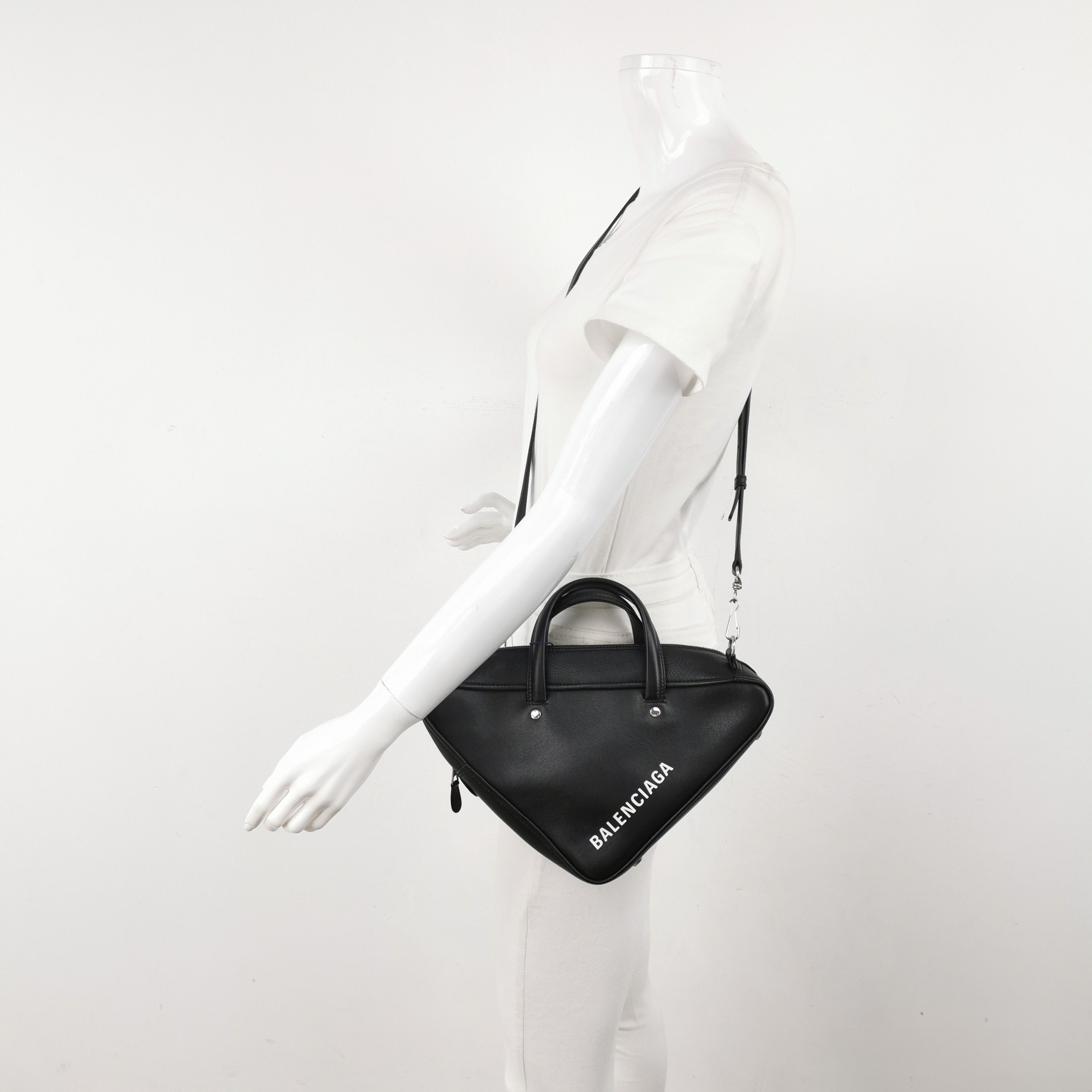 Balenciaga Balenciaga Women os Crossbody Bags Size ONE SIZE - 2 Thumbnail
