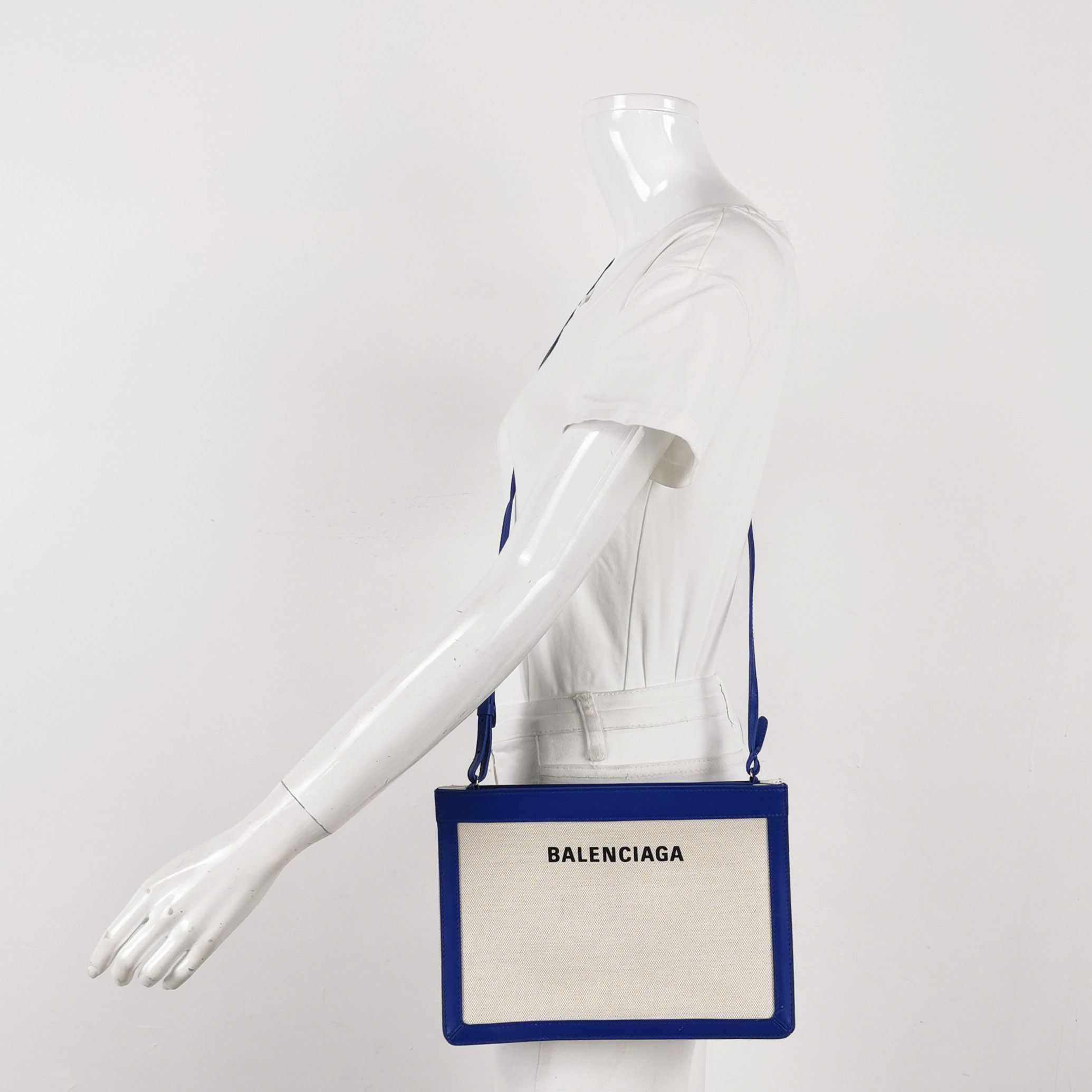 Balenciaga Balenciaga Women os Shoulder Bags Size ONE SIZE - 2 Thumbnail